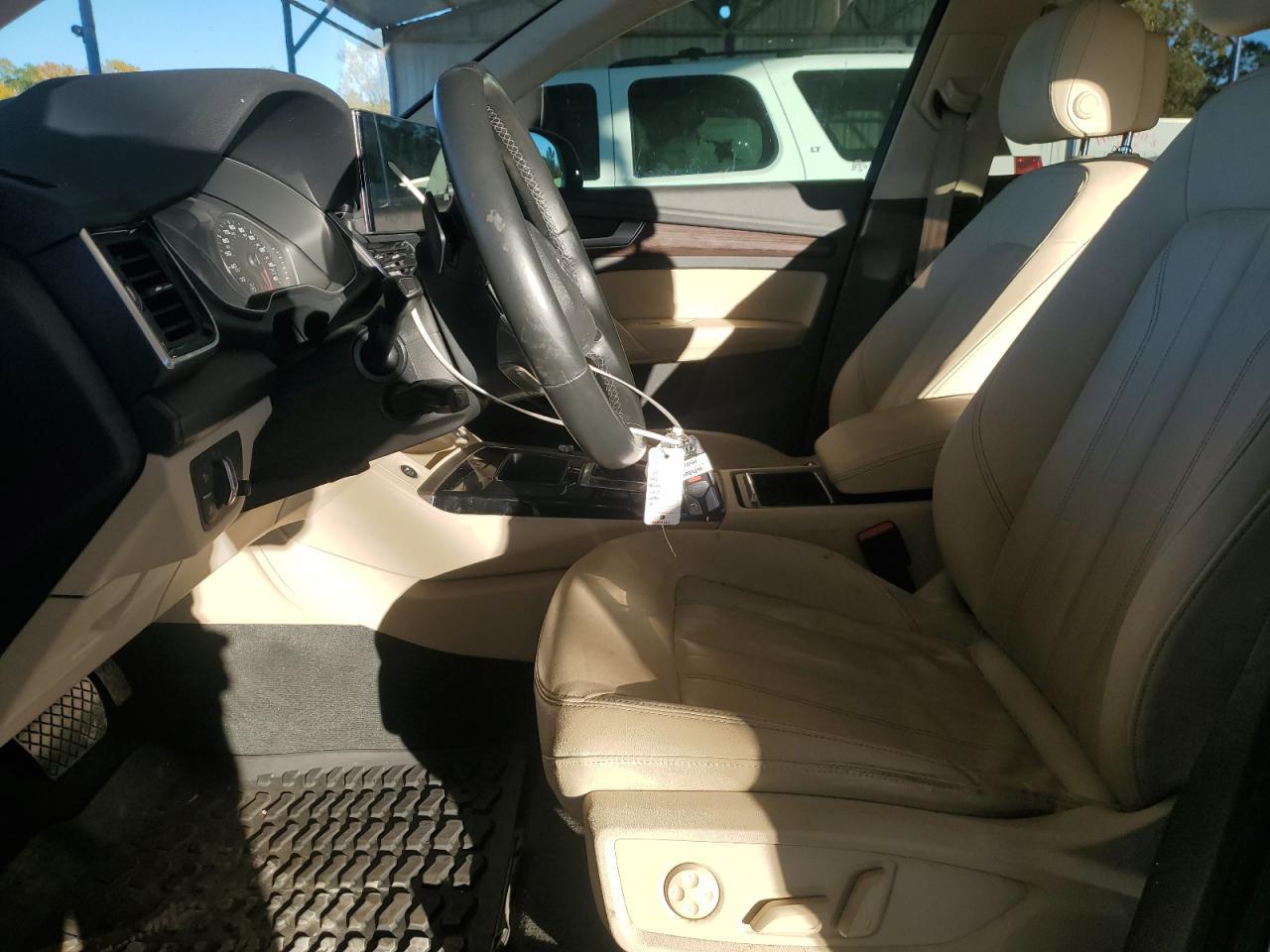 2022 AUDI Q5