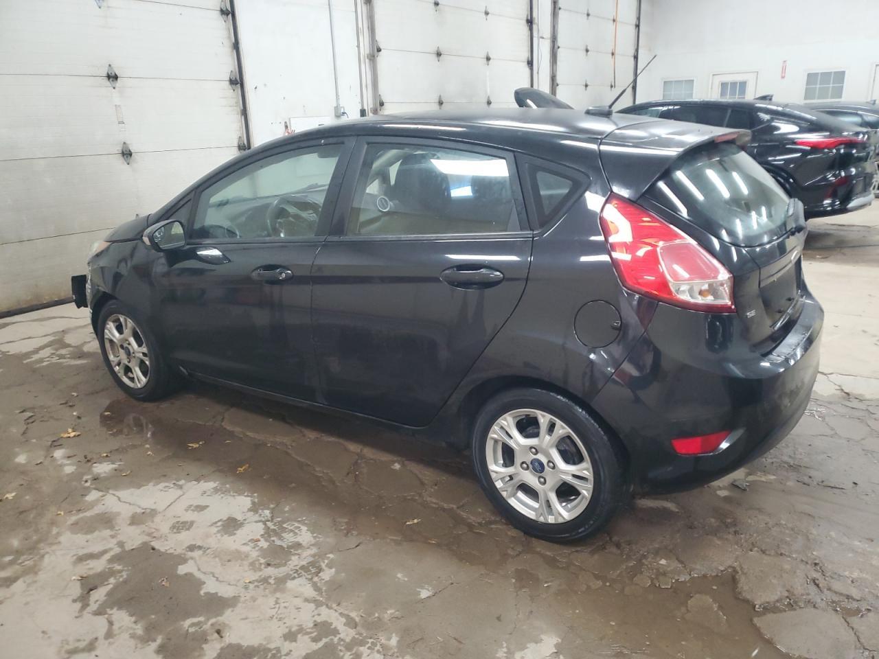2015 FORD Fiesta