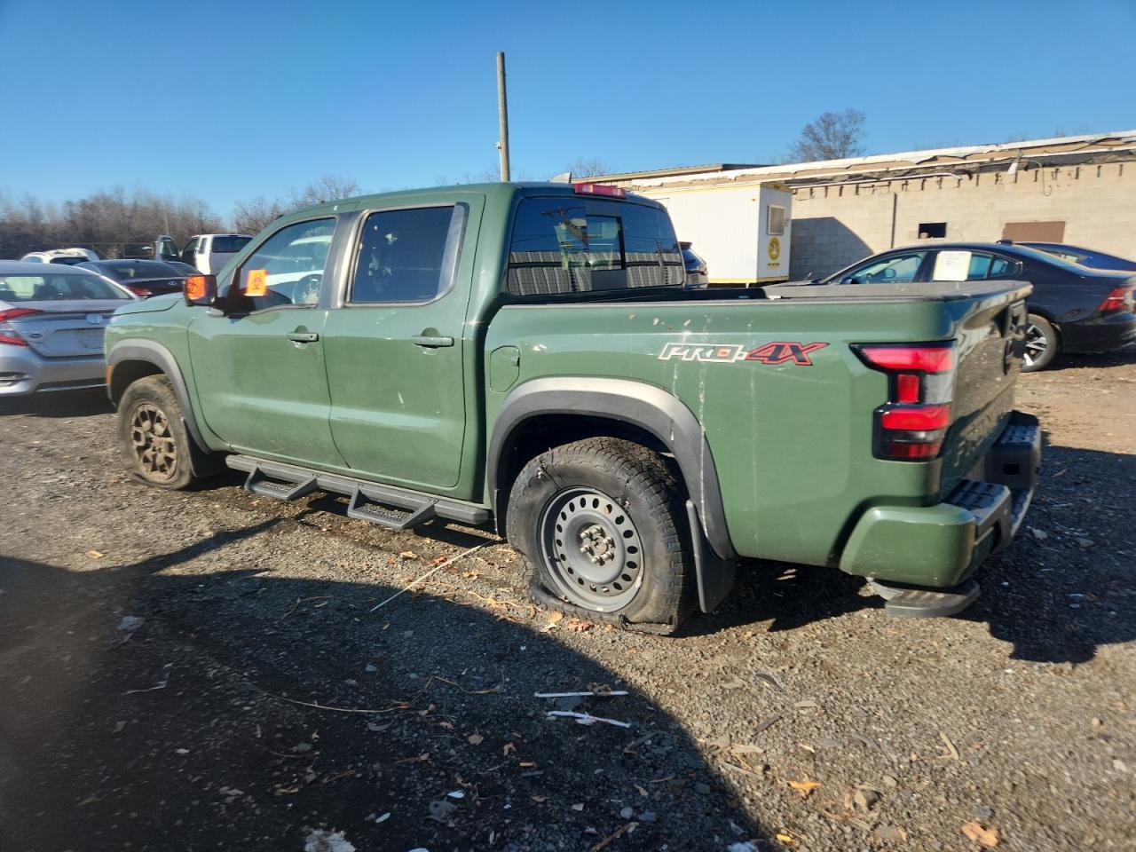 2023 NISSAN Frontier