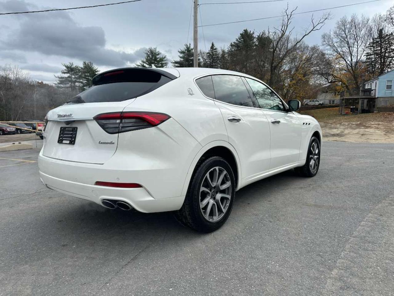 2021 MASERATI Levante