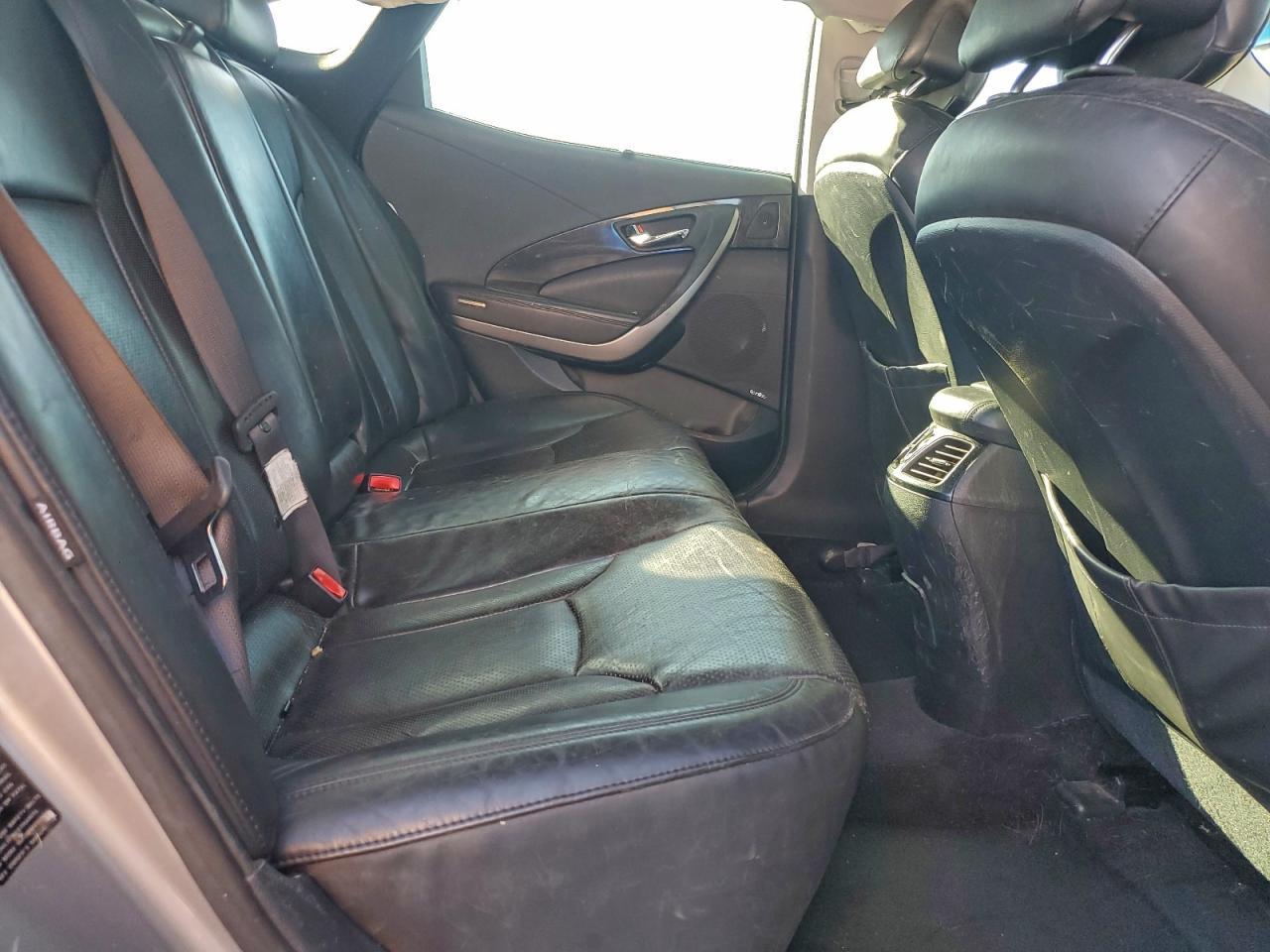 2012 HYUNDAI Azera