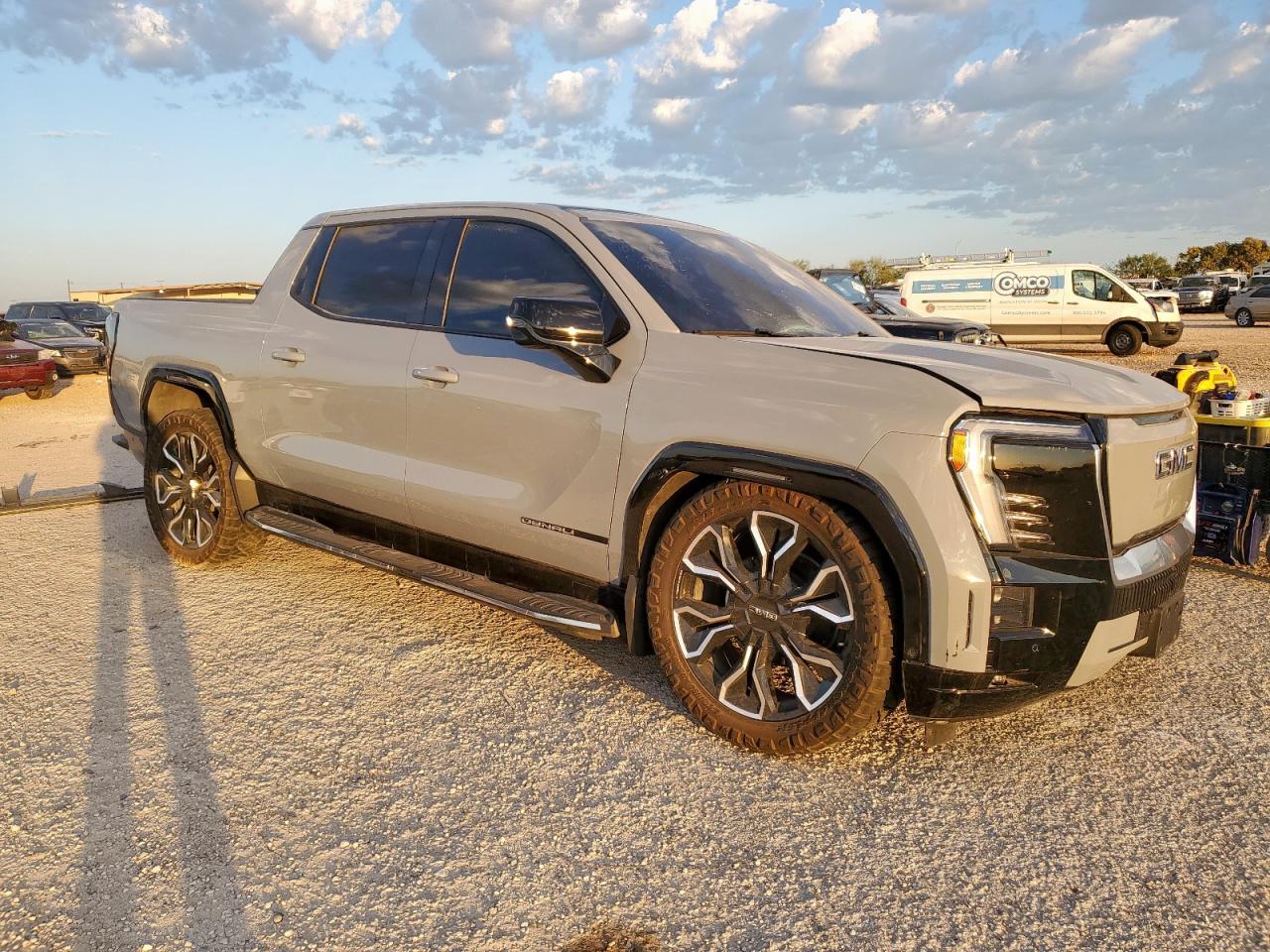 2025 GMC Sierra