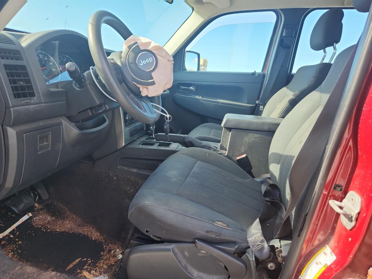 2011 JEEP Liberty
