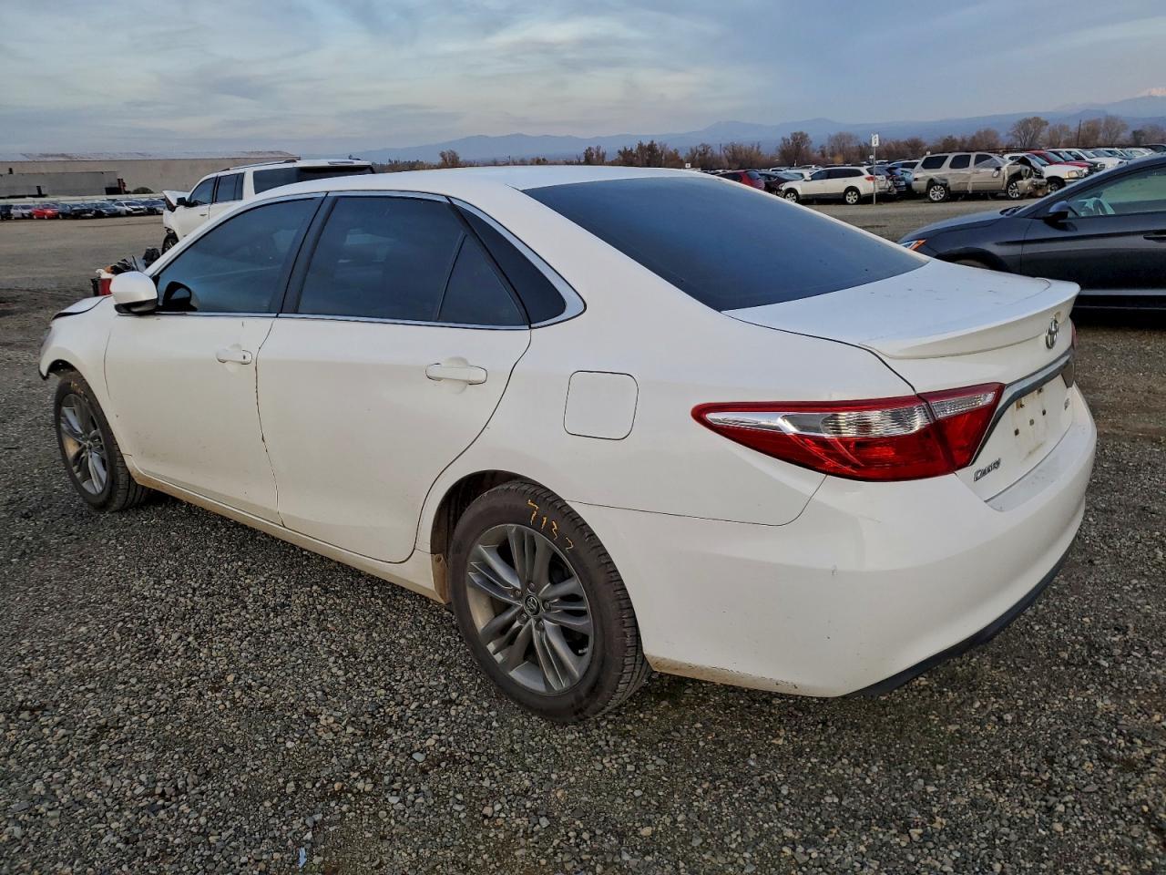 2017 TOYOTA CAMRY