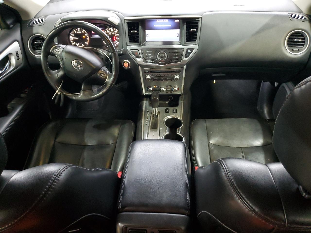 2017 NISSAN PATHFINDER