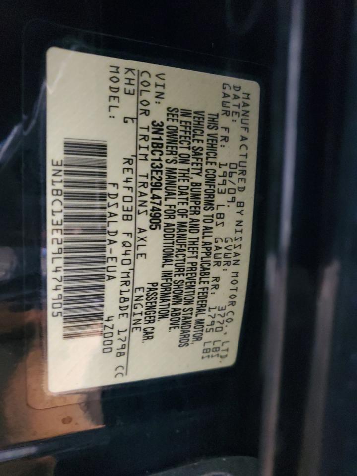2009 NISSAN VERSA