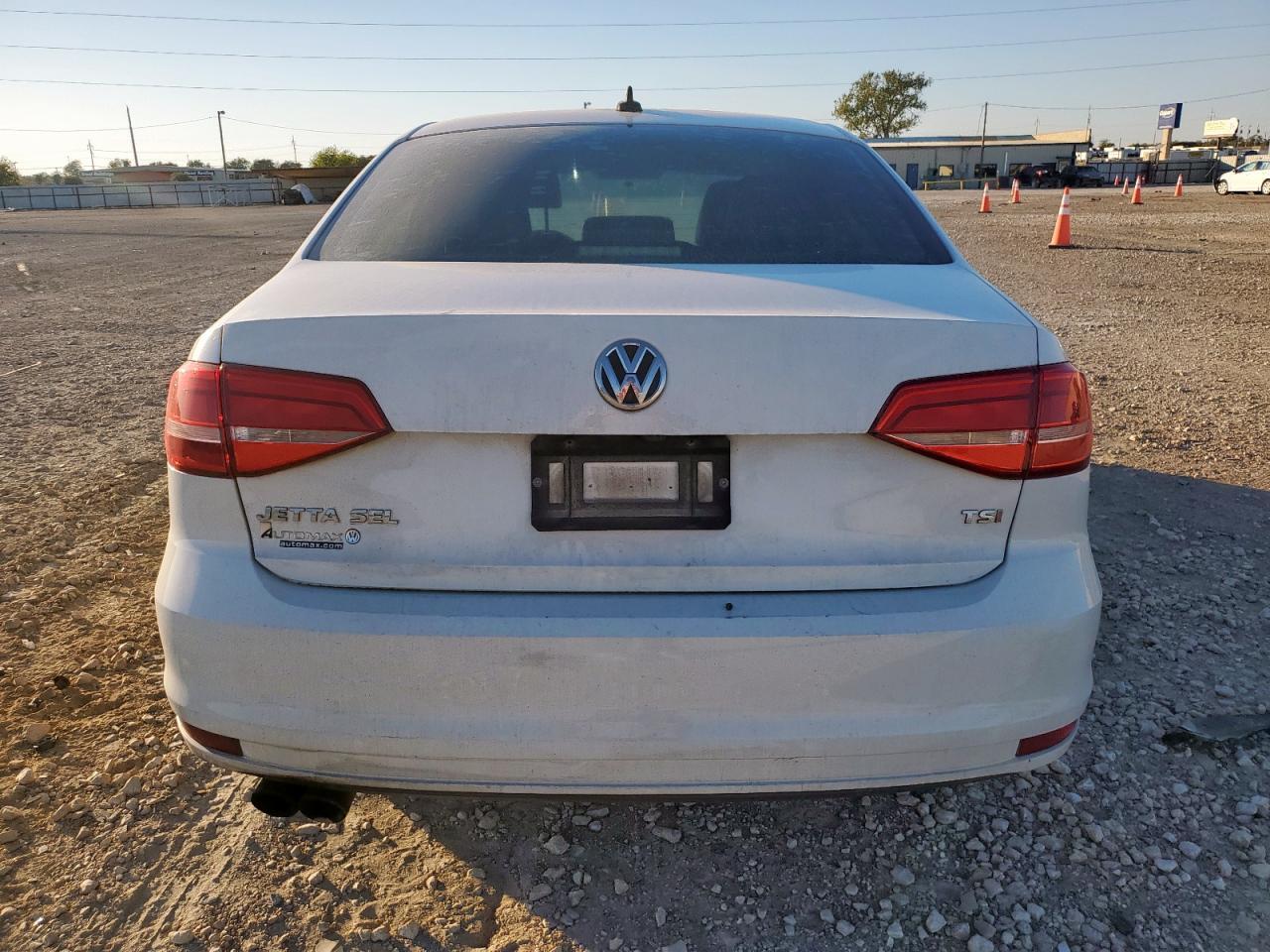 2015 VOLKSWAGEN JETTA