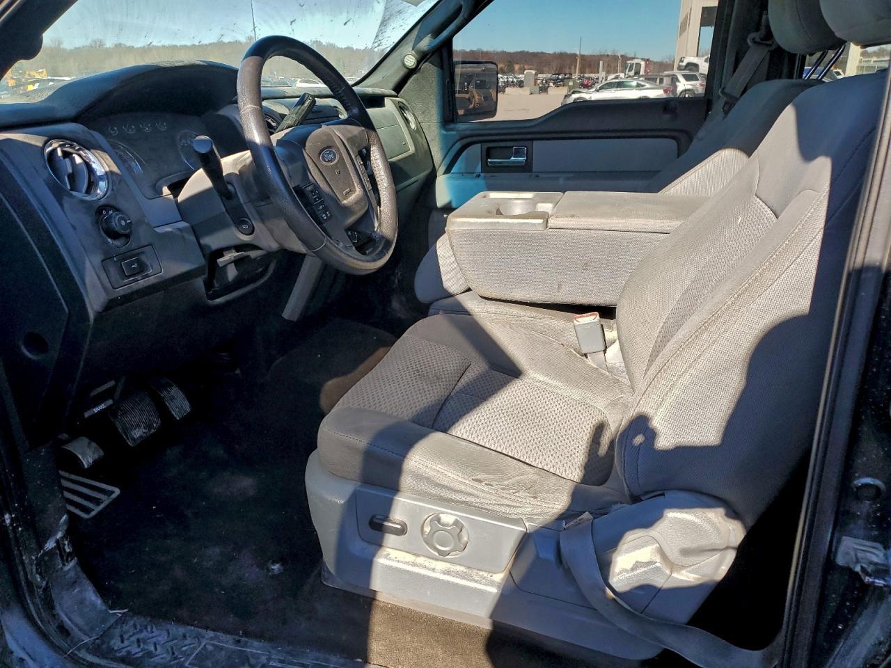 2014 FORD F-150