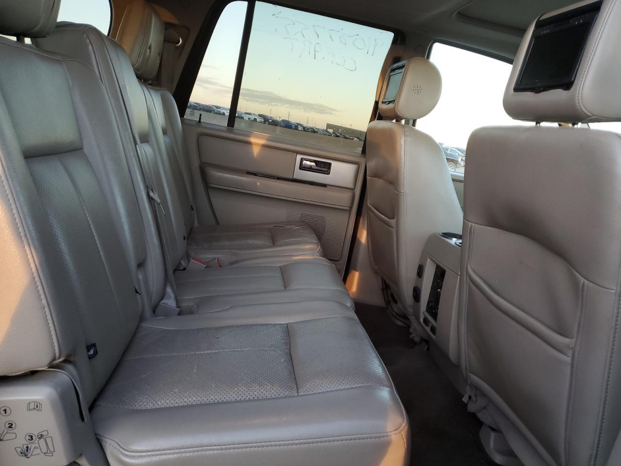 2011 FORD Expedition