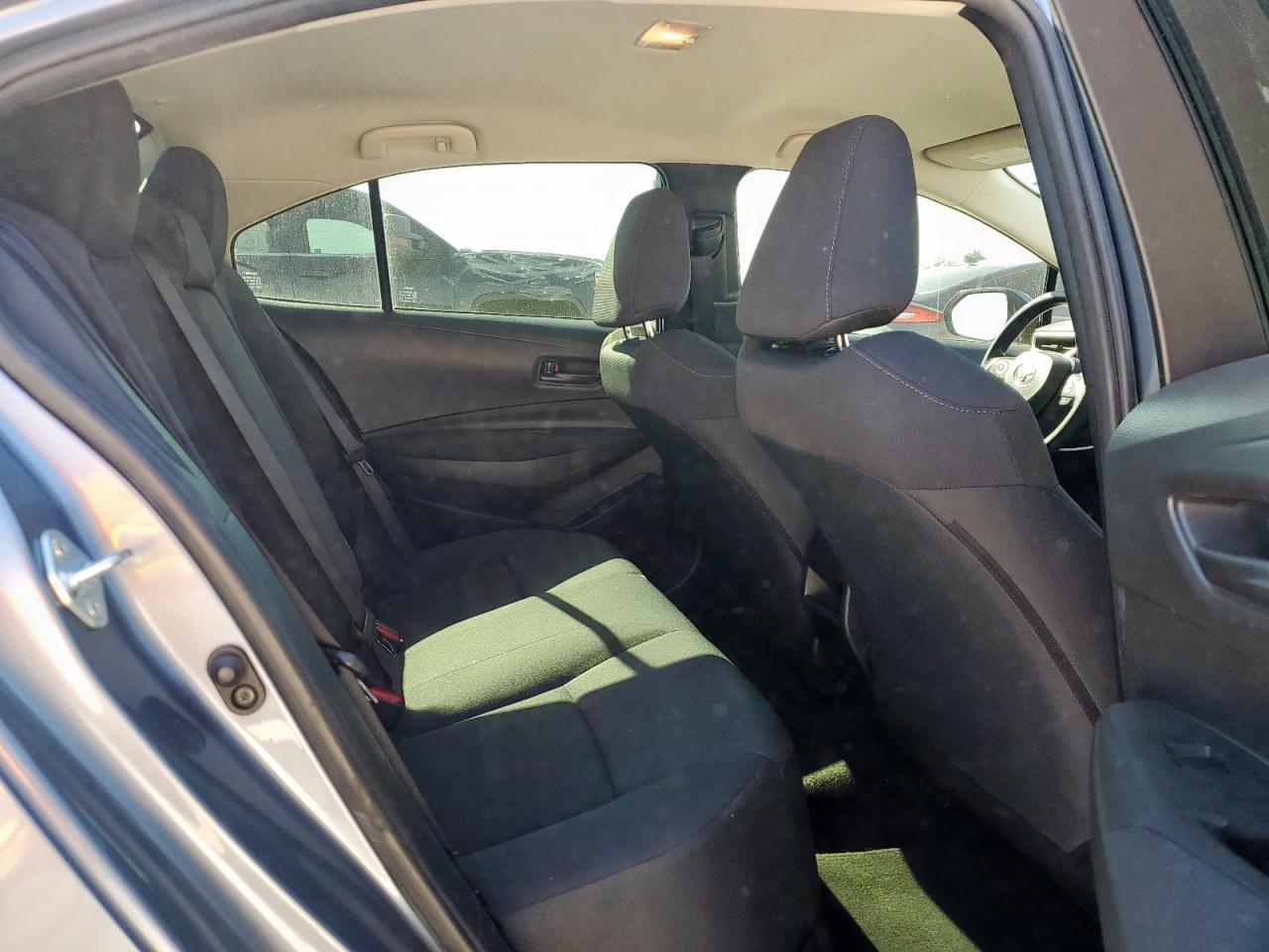 2022 TOYOTA COROLLA