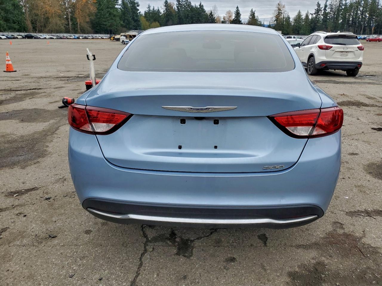 2015 CHRYSLER 200