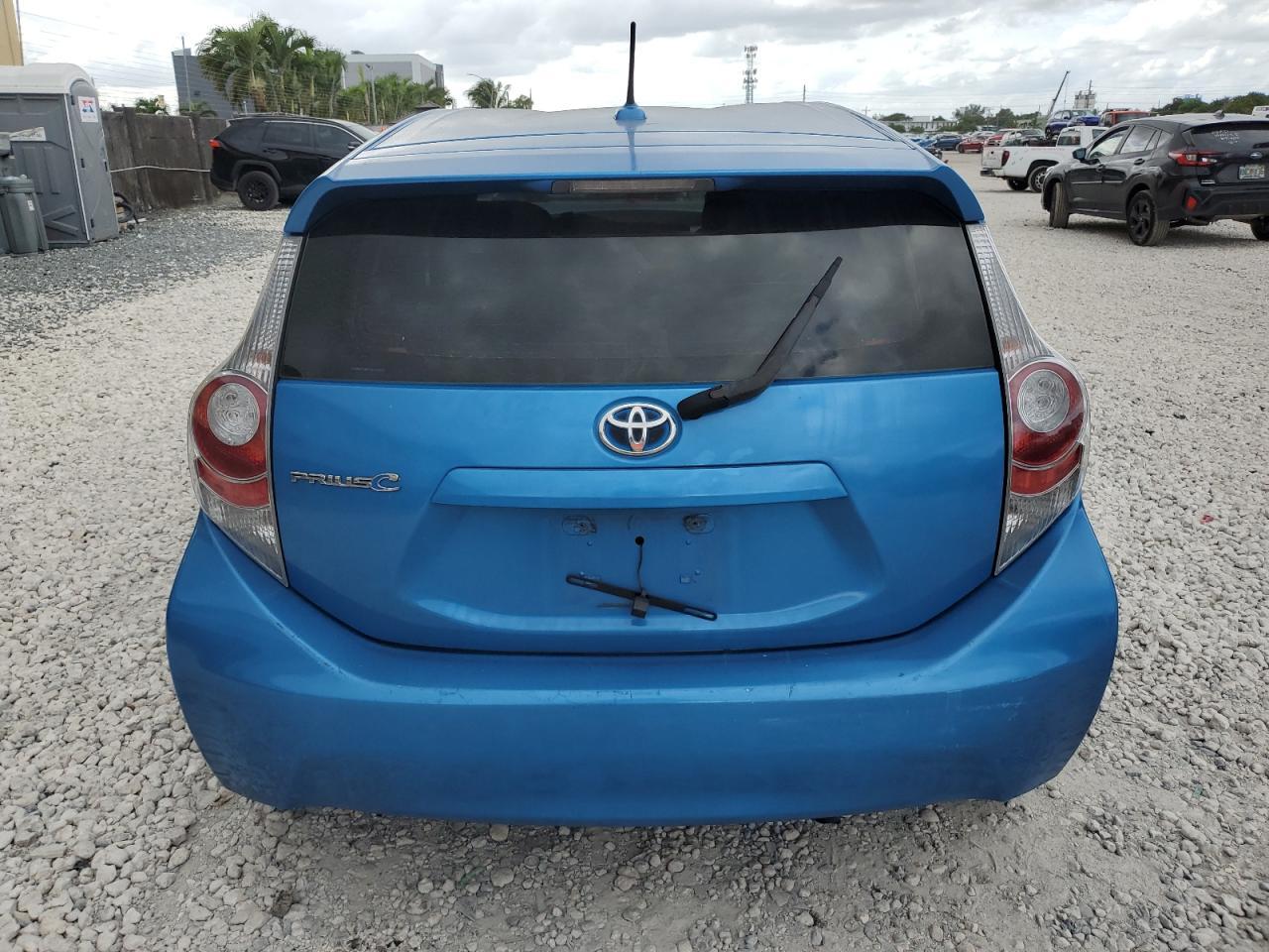 2012 TOYOTA Prius c