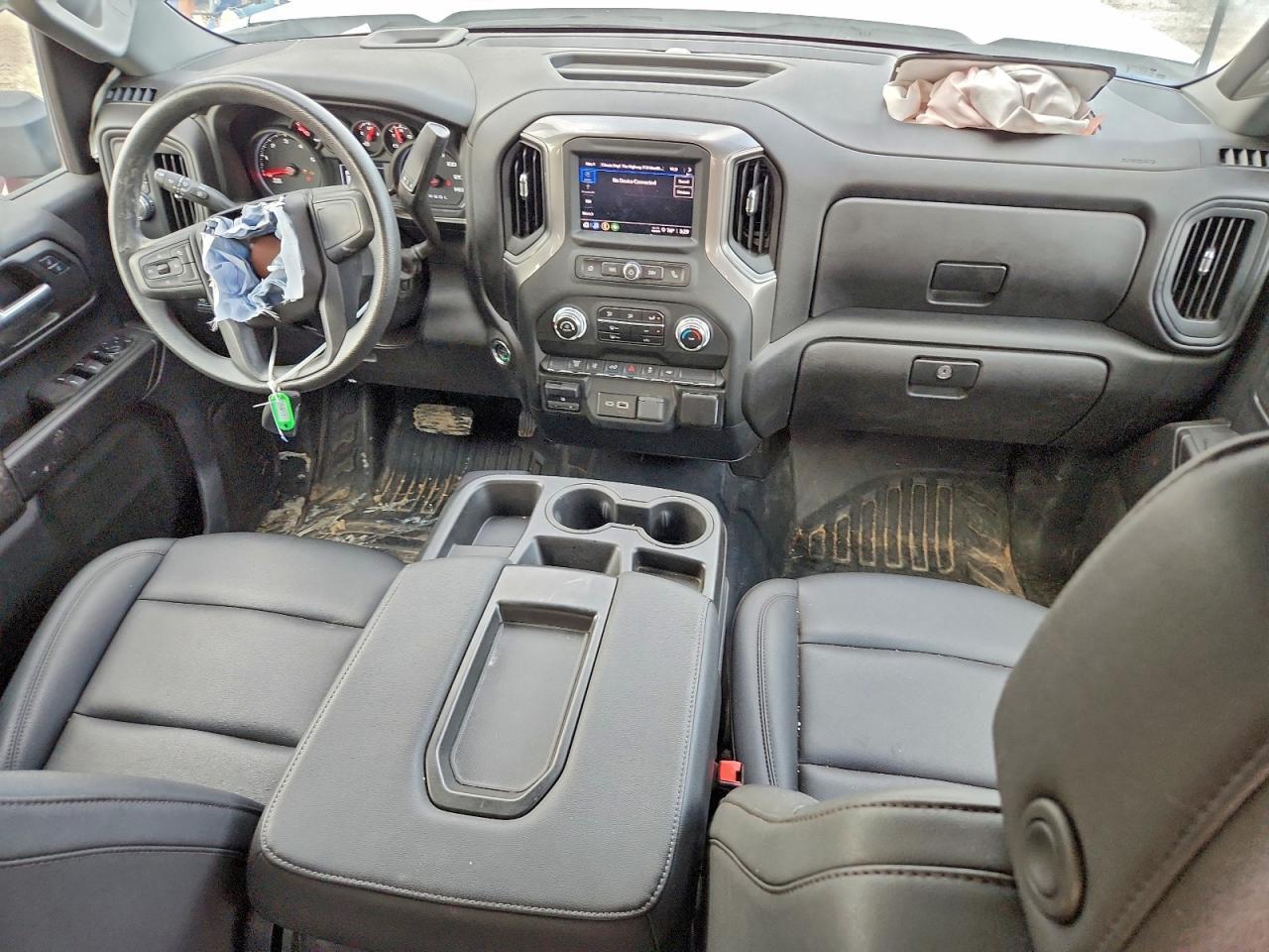 2024 GMC Sierra