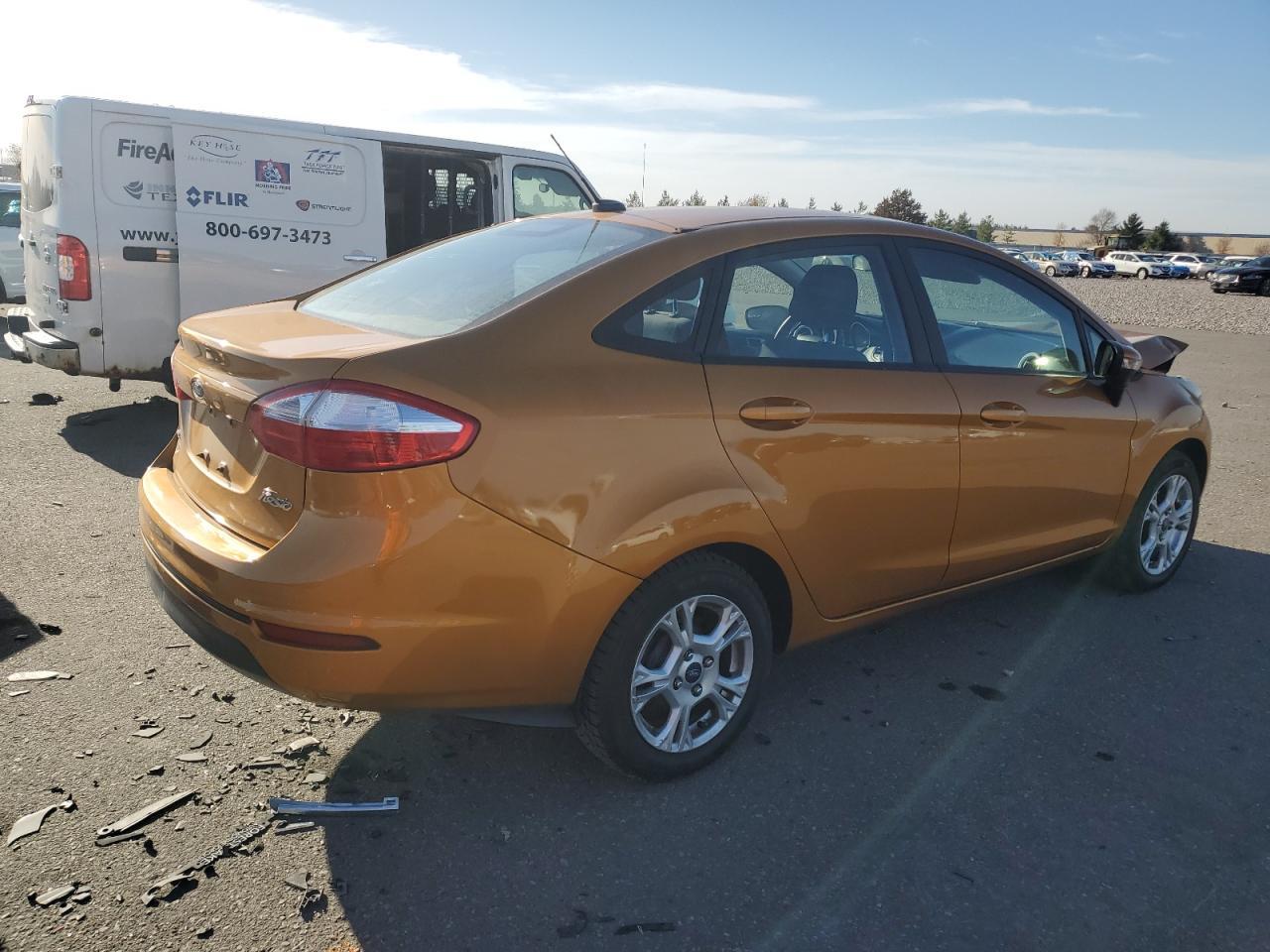 2016 FORD Fiesta