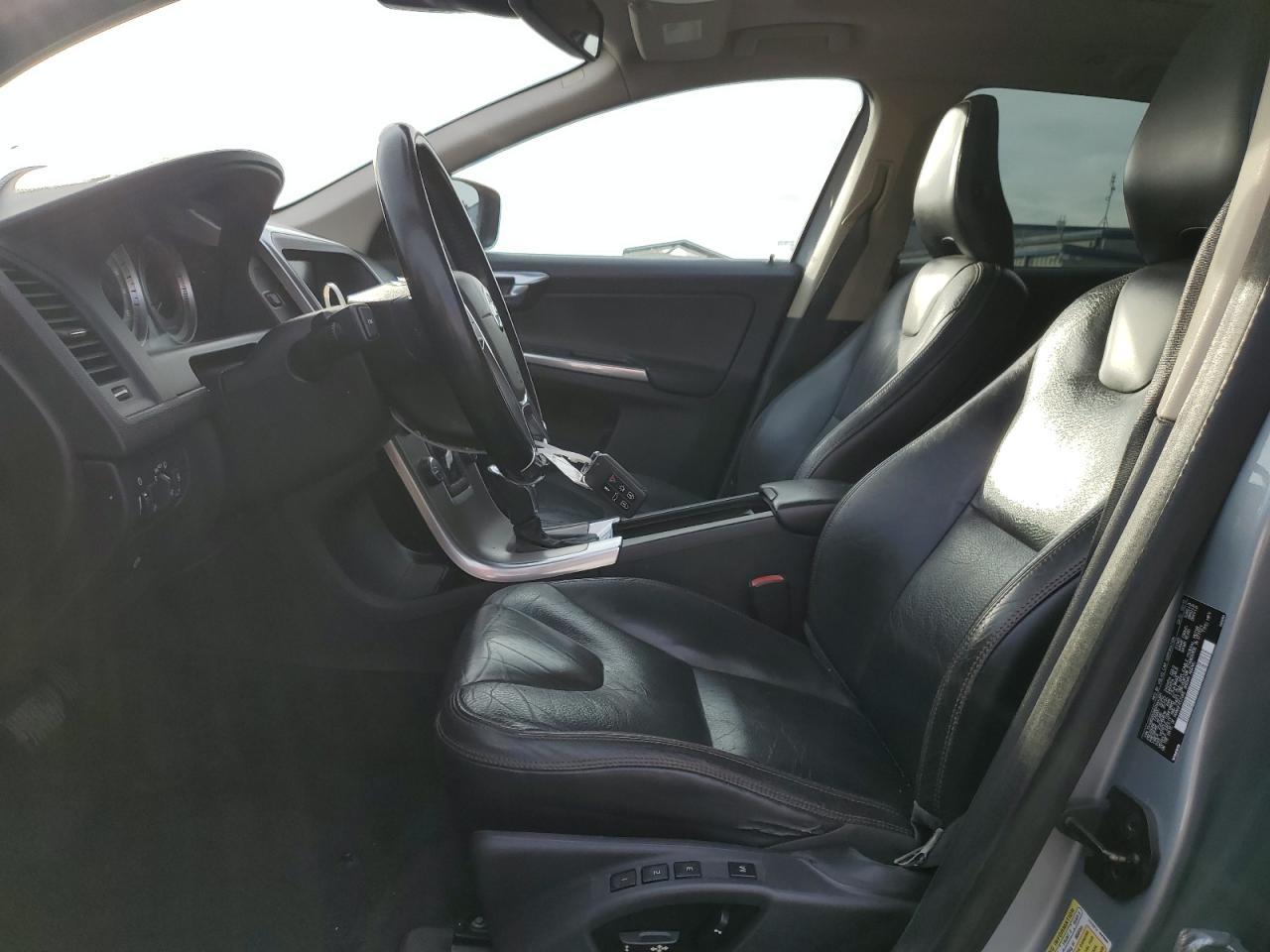 2013 VOLVO XC60