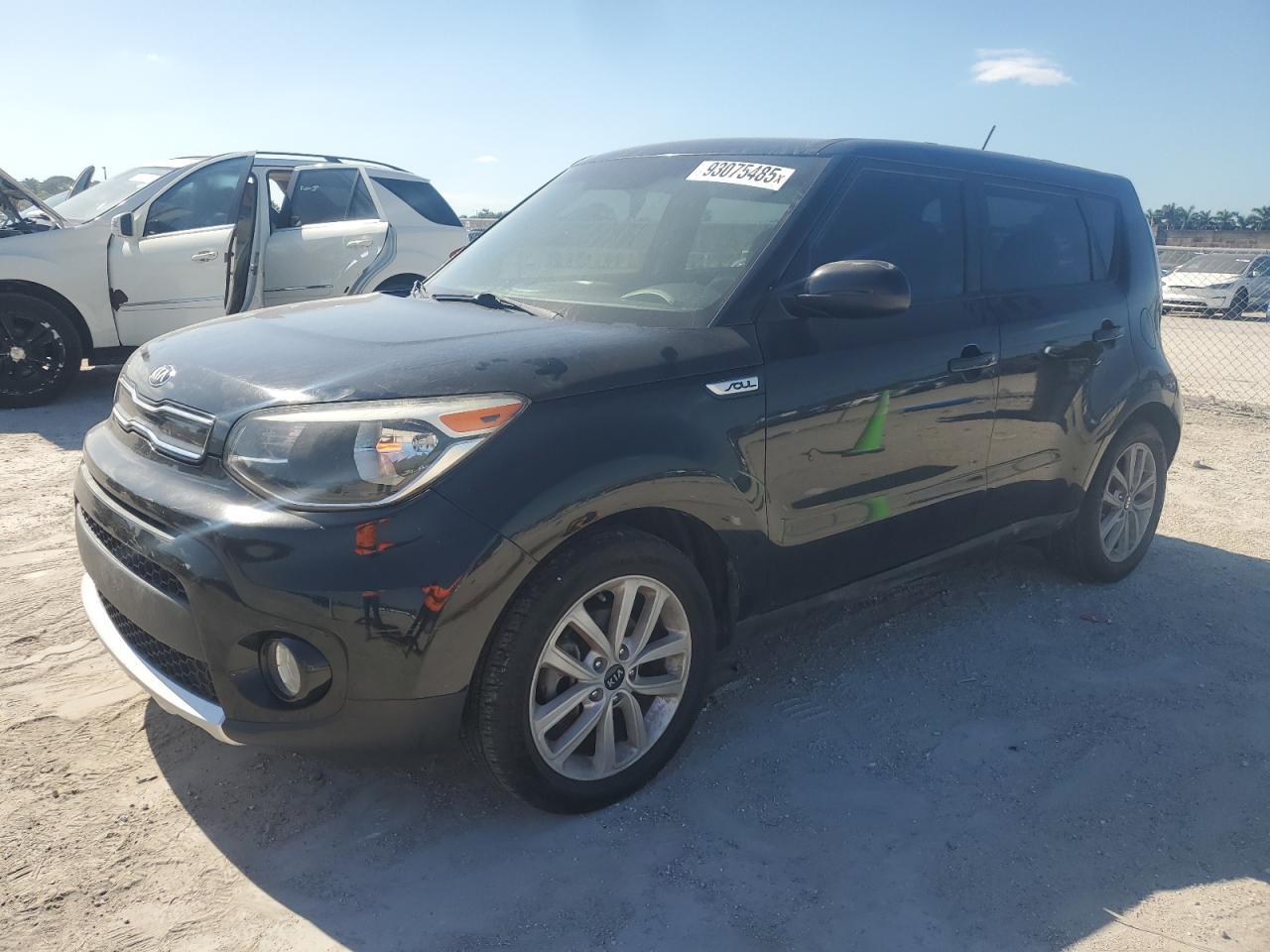 2017 KIA SOUL
