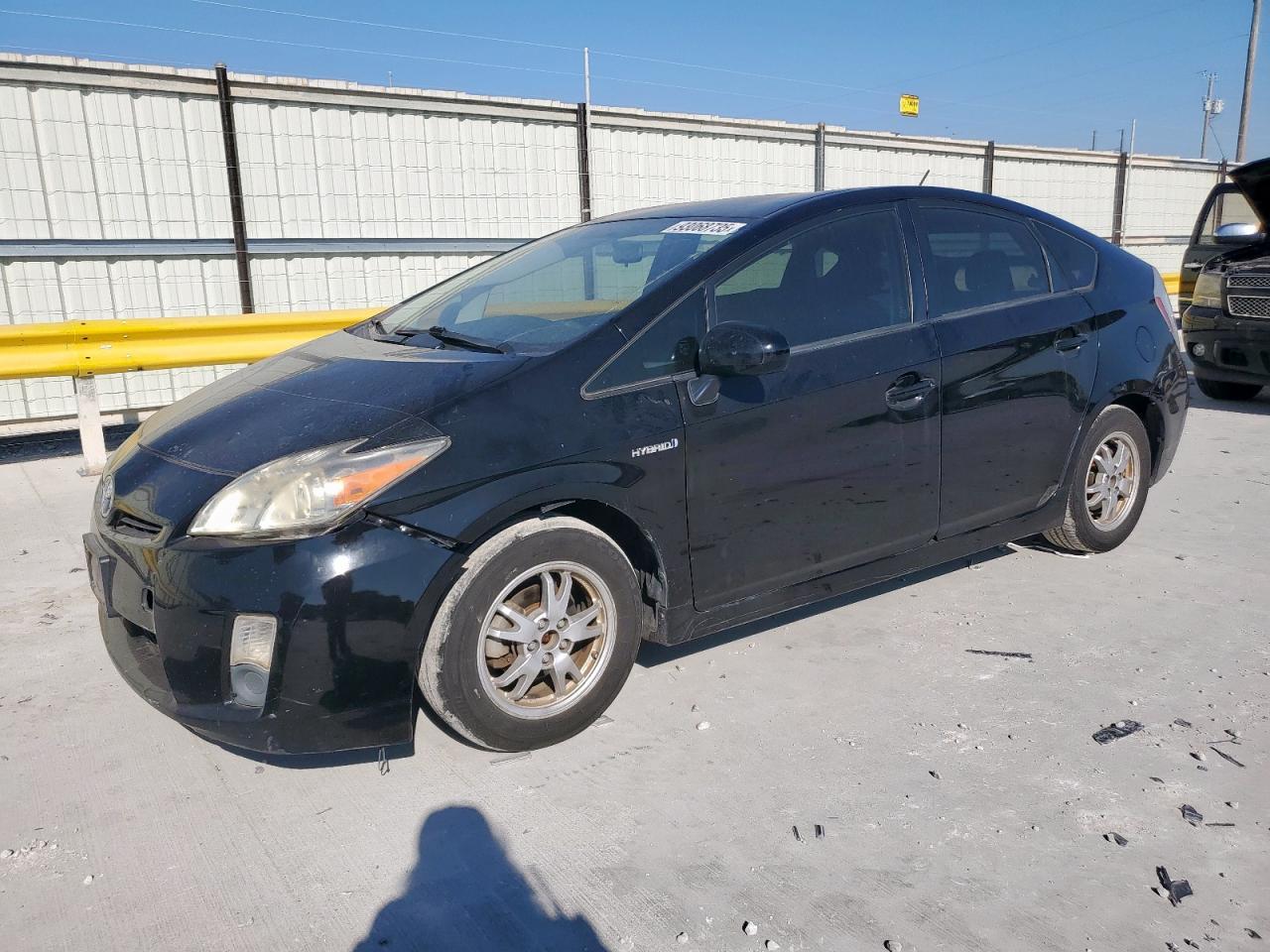 2011 TOYOTA PRIUS