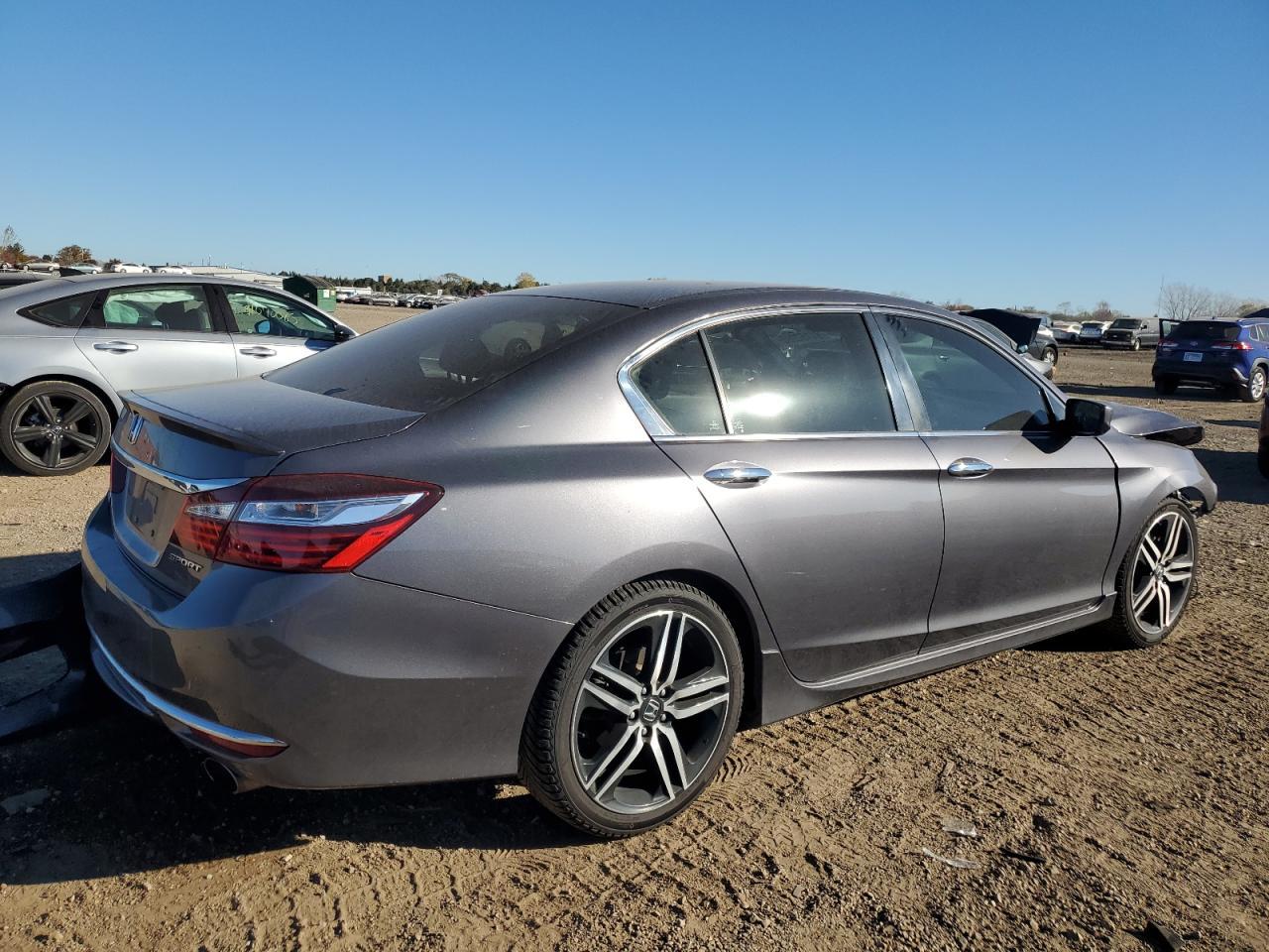 2017 HONDA ACCORD