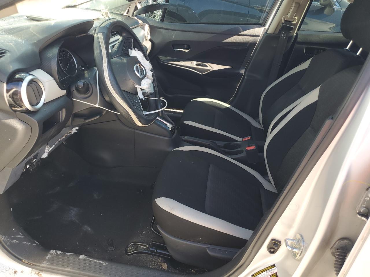 2022 NISSAN VERSA