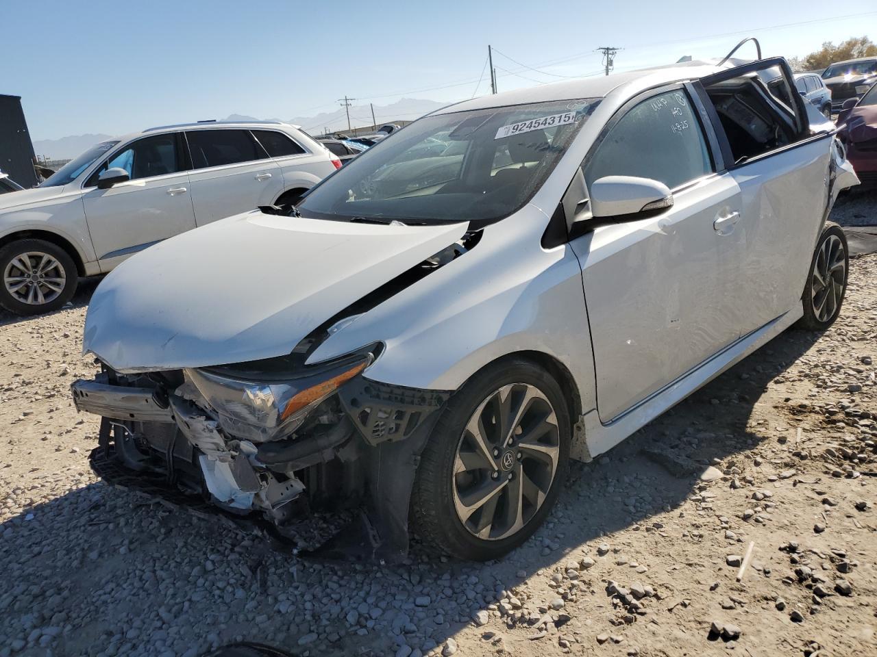 2018 TOYOTA COROLLA