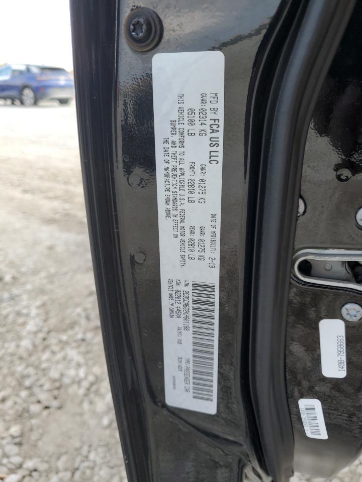 2019 CHRYSLER 300