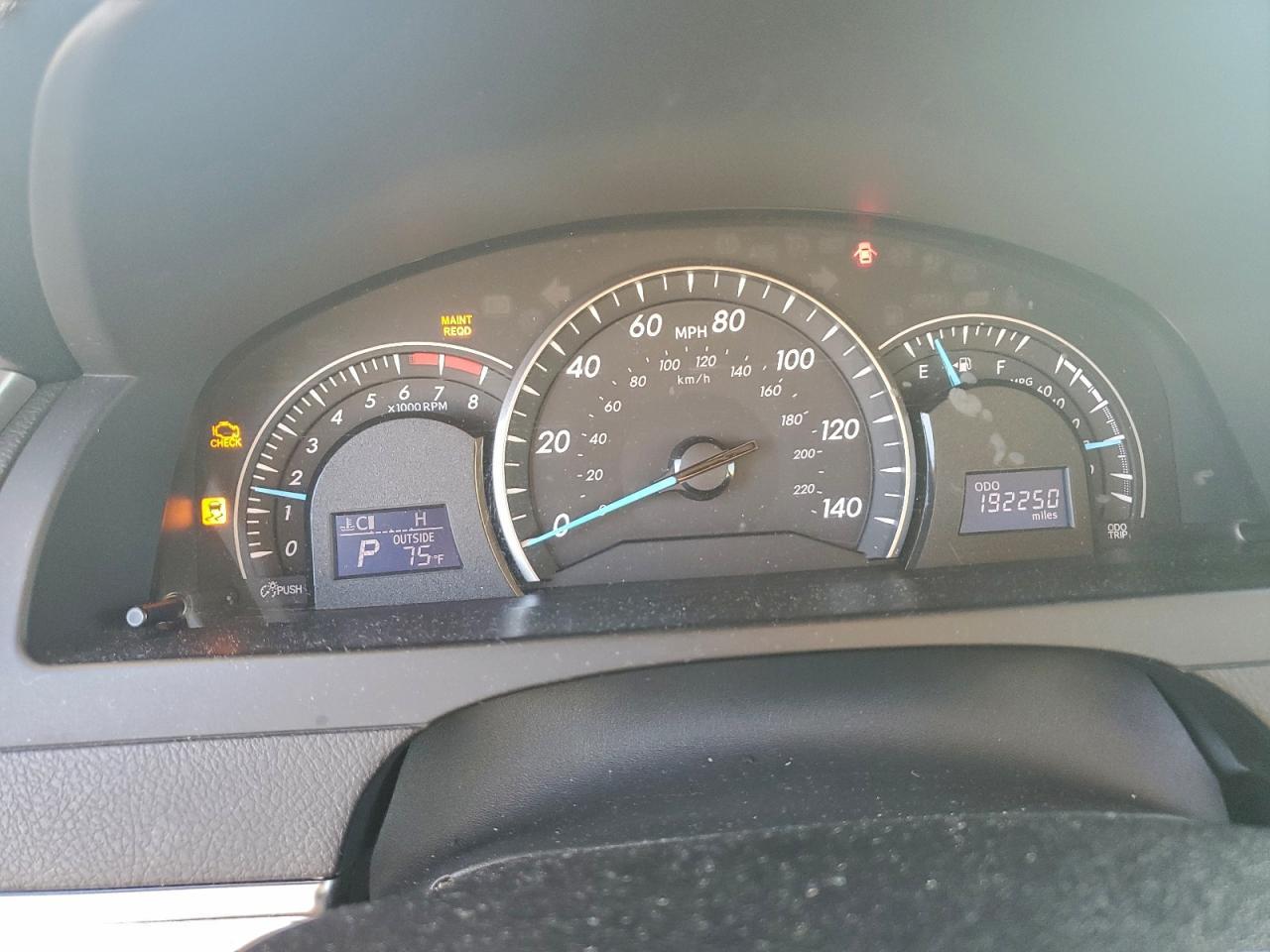 2012 TOYOTA CAMRY