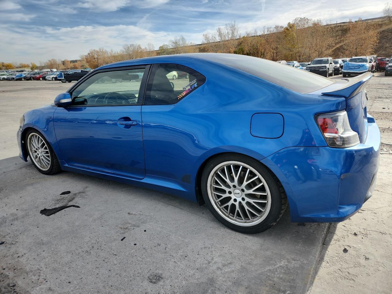 2015 TOYOTA SCION