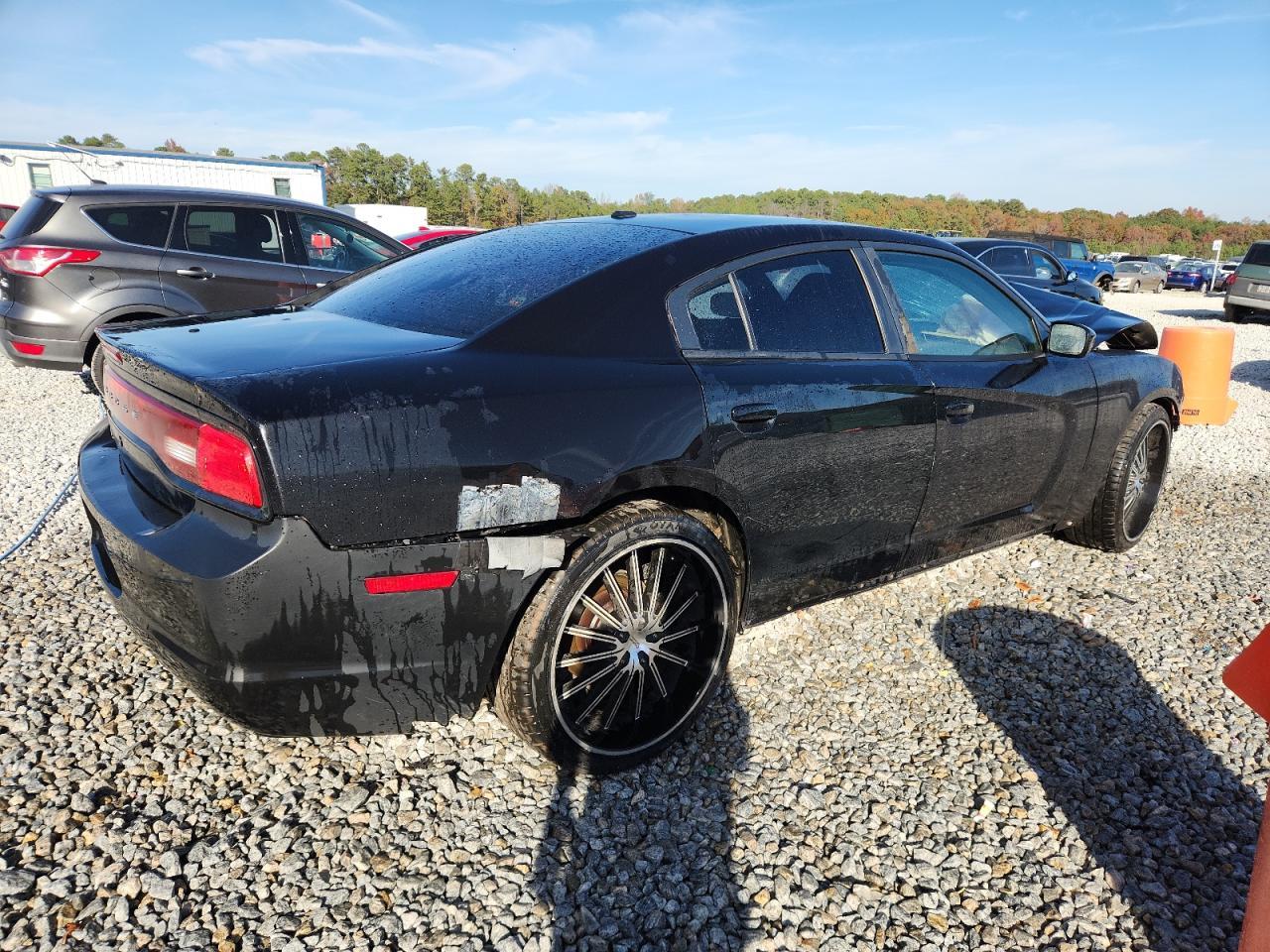 2011 DODGE CHARGER