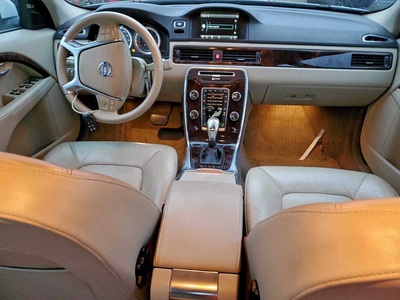2013 VOLVO S80