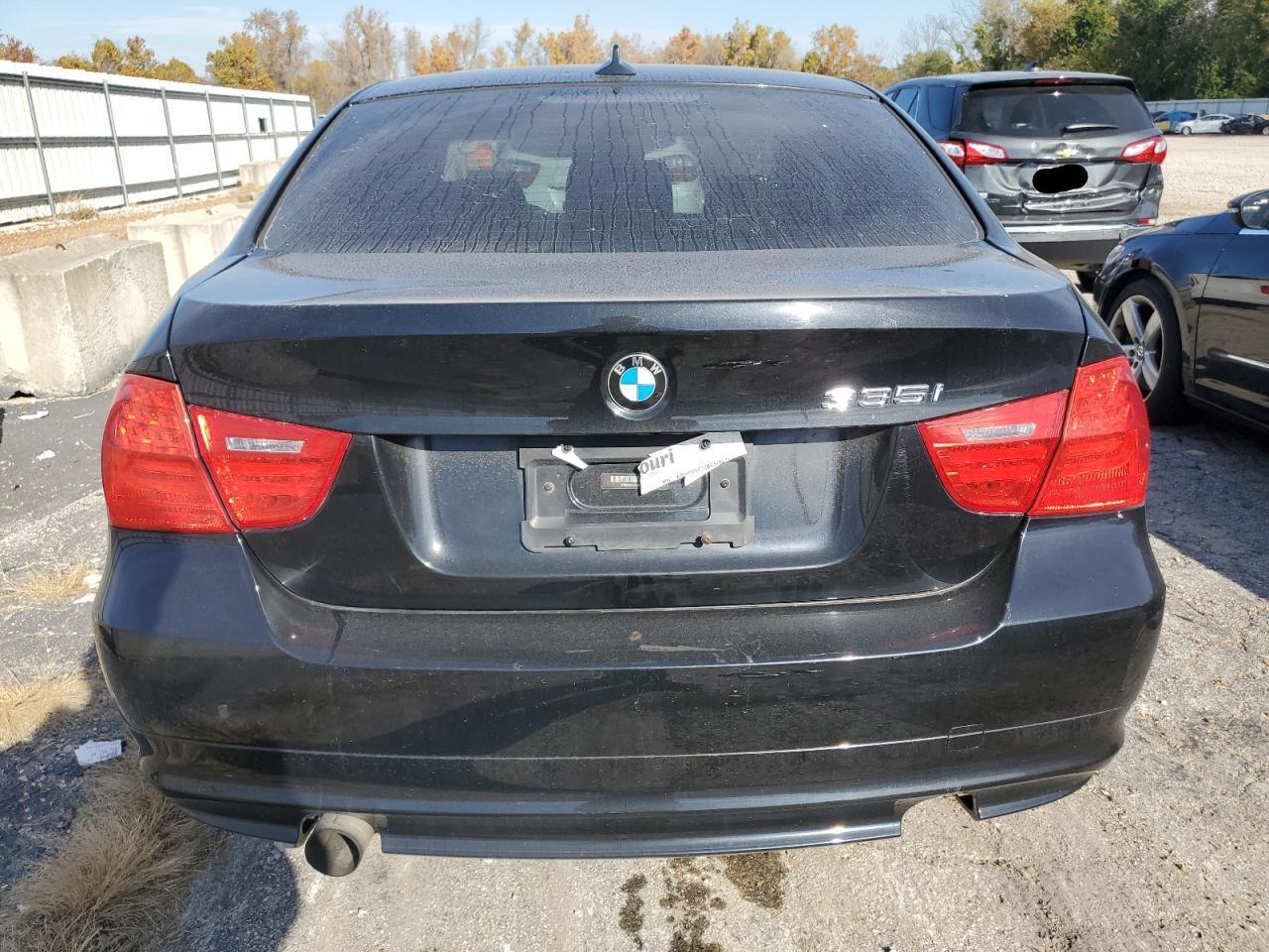 2011 BMW 3 SERIES