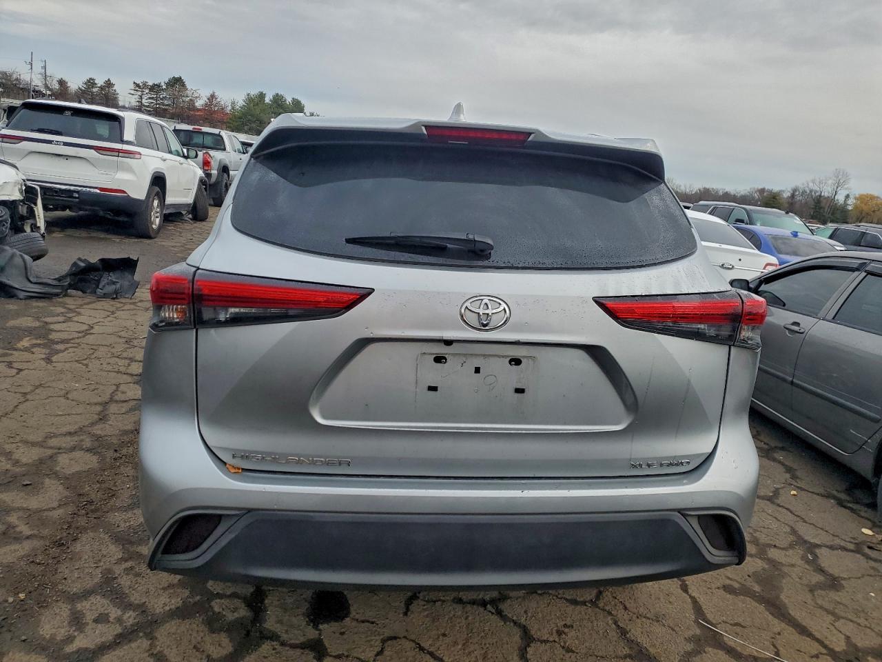 2022 TOYOTA HIGHLANDER