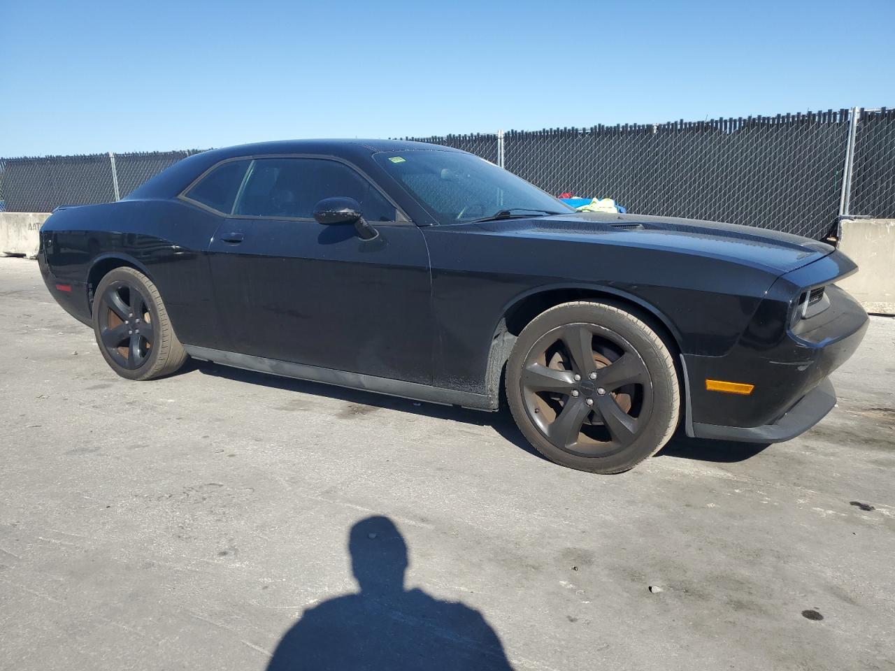 2013 DODGE Challenger