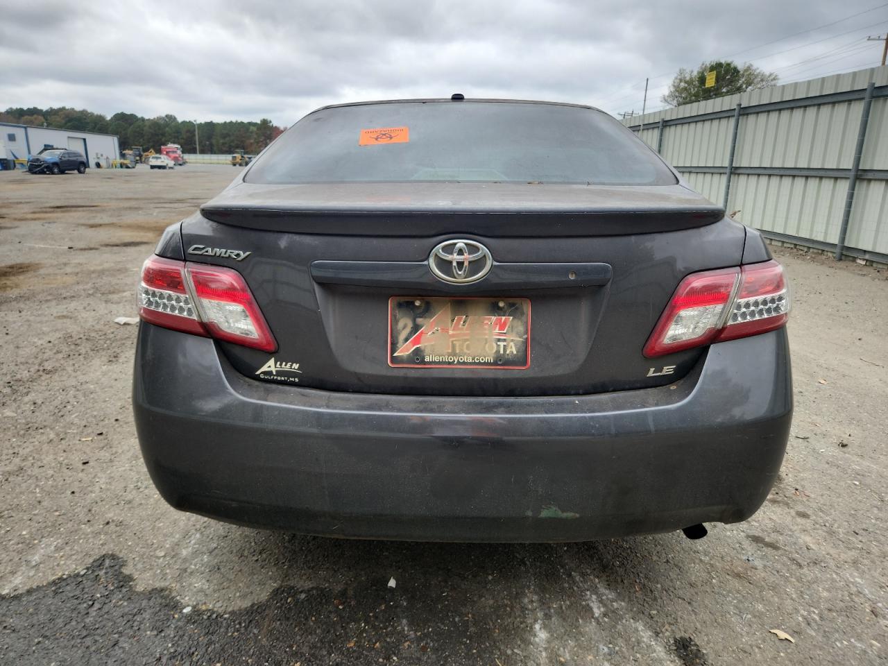 2011 TOYOTA CAMRY