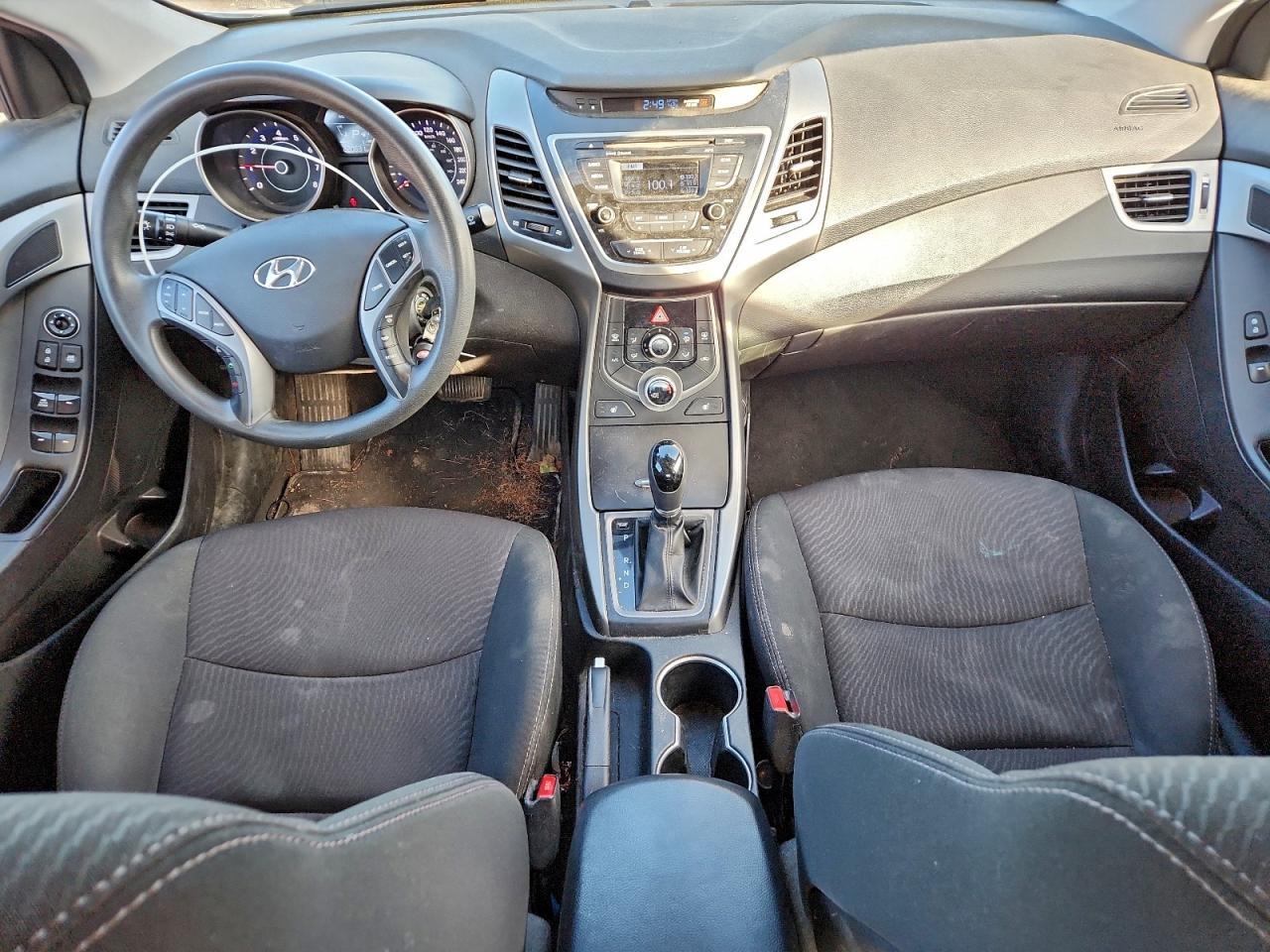 2016 HYUNDAI ELANTRA