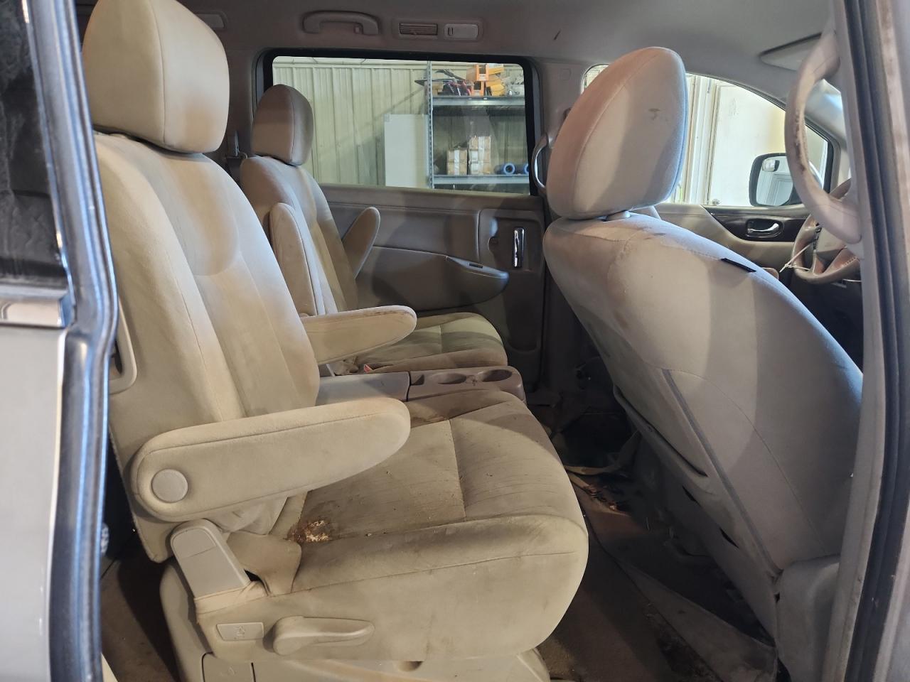 2015 NISSAN Quest