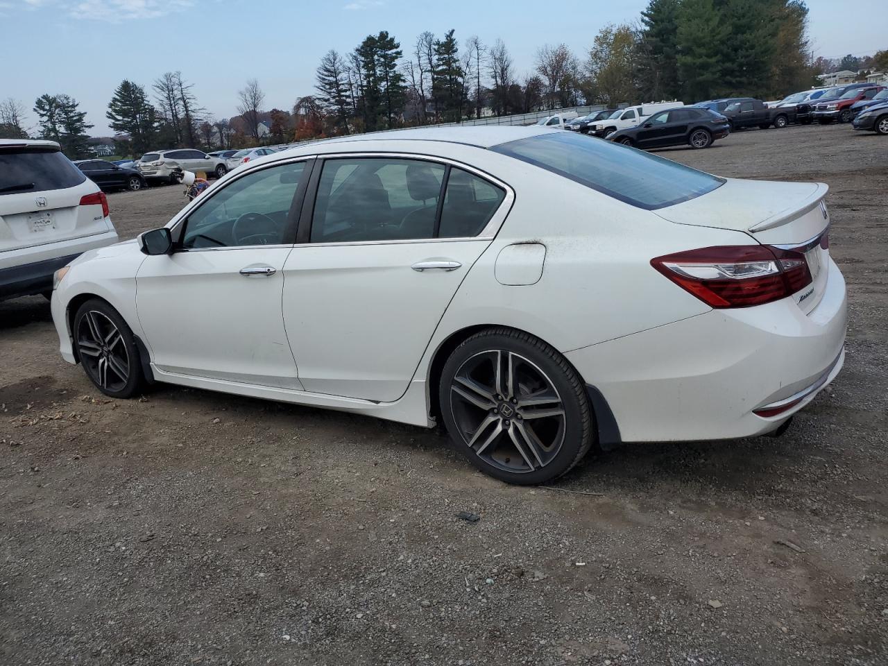 2016 HONDA ACCORD