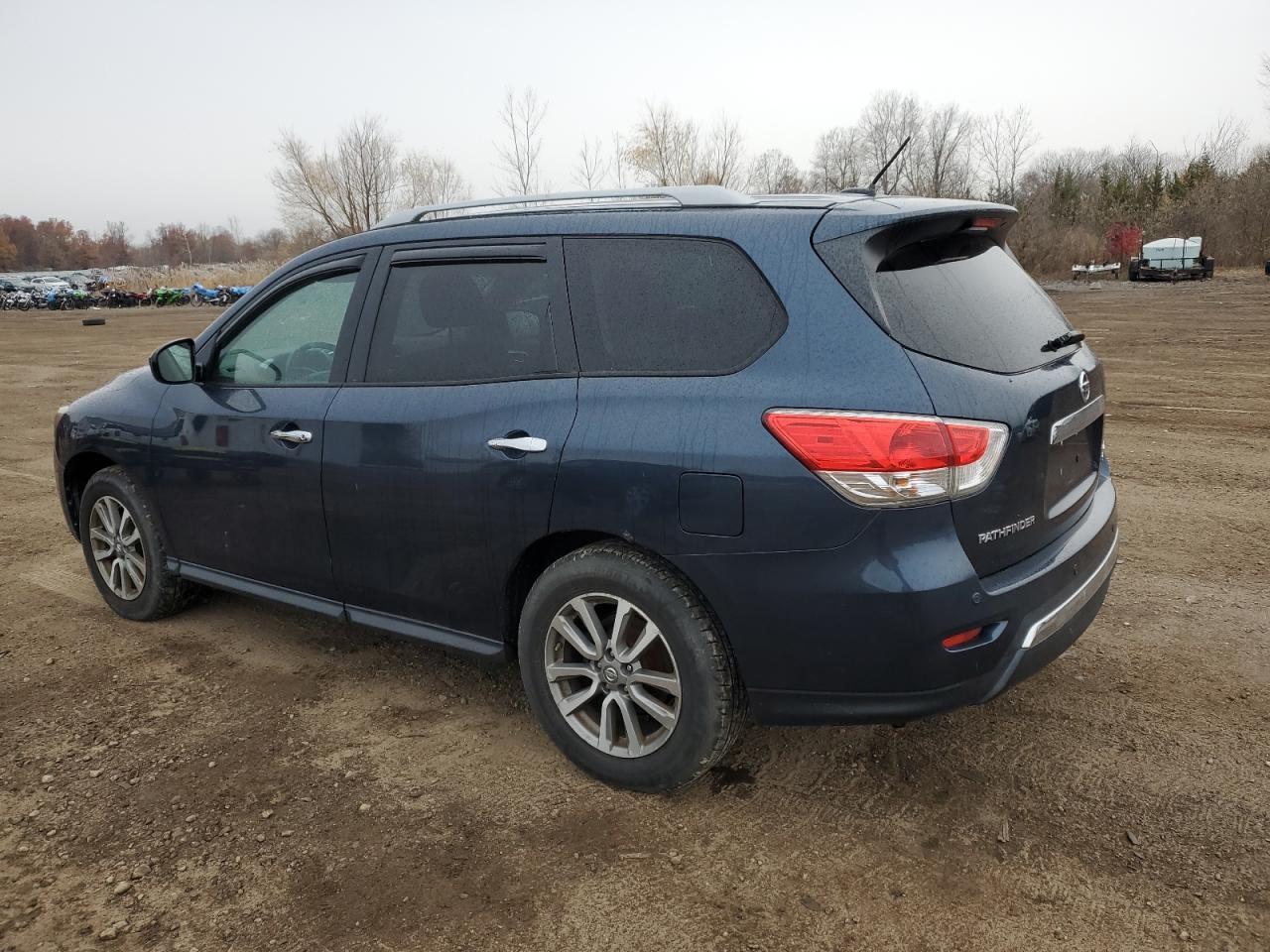 2013 NISSAN PATHFINDER