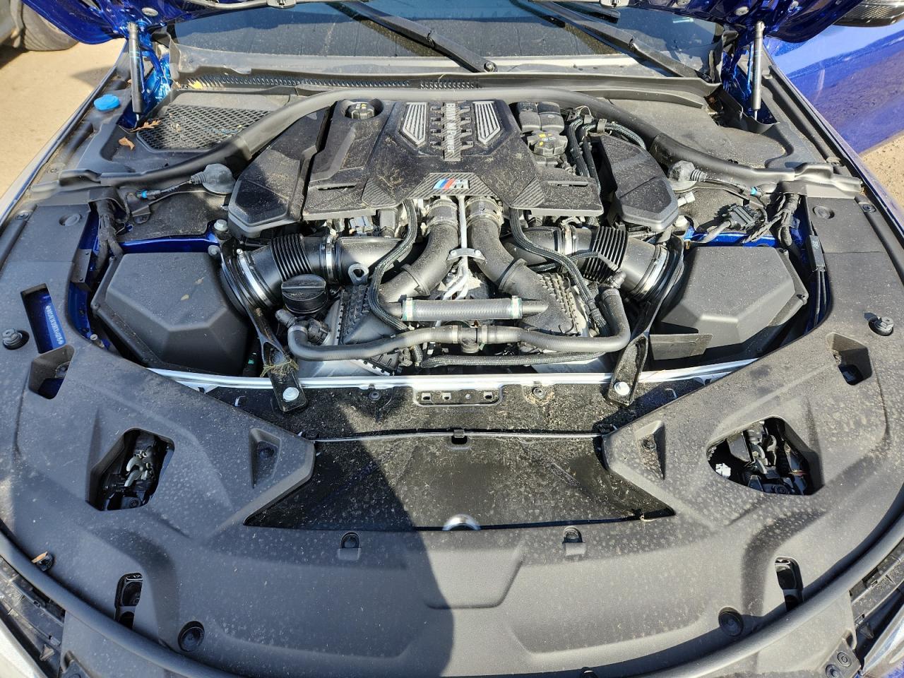 2024 BMW M8