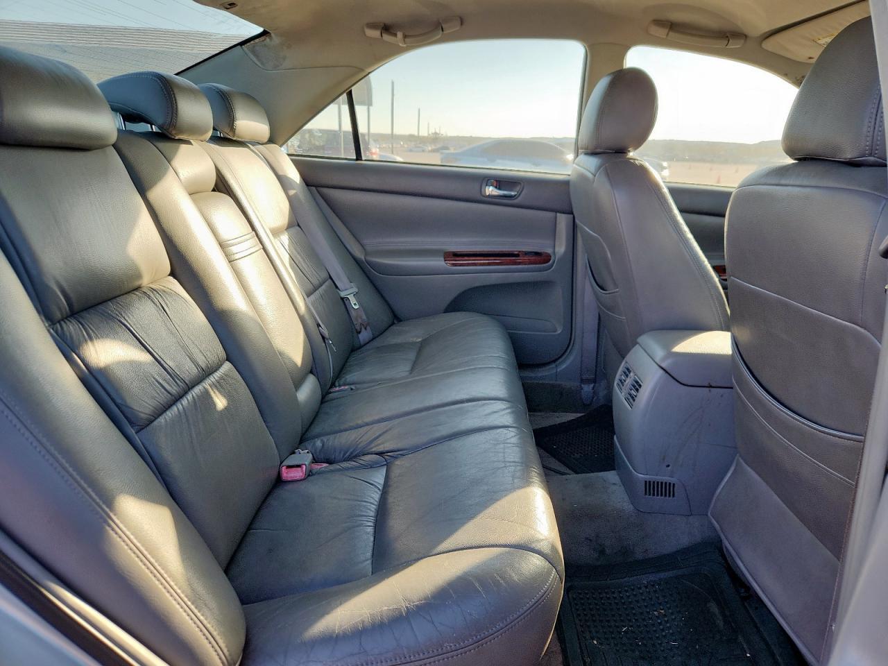 2005 TOYOTA CAMRY