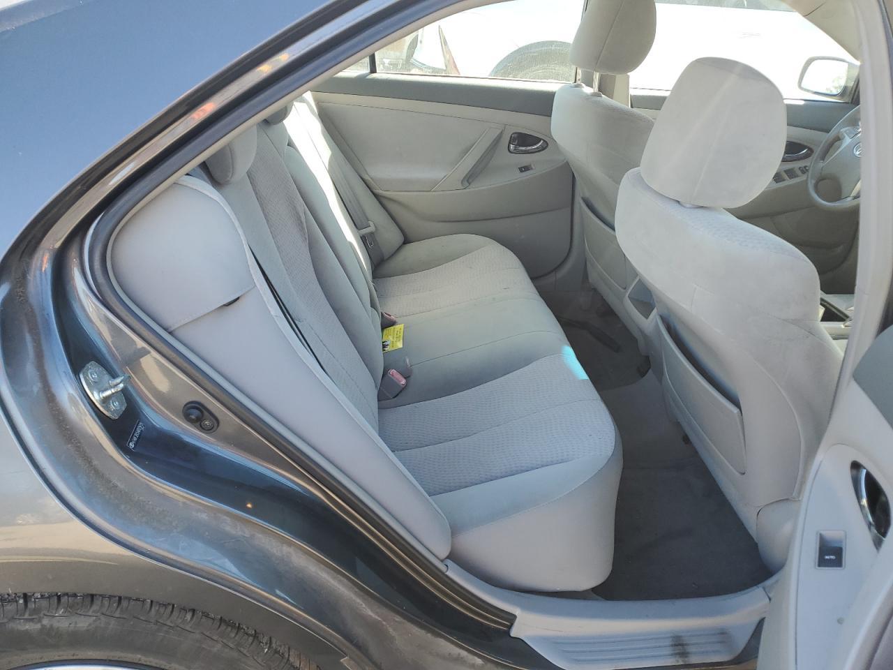 2010 TOYOTA CAMRY