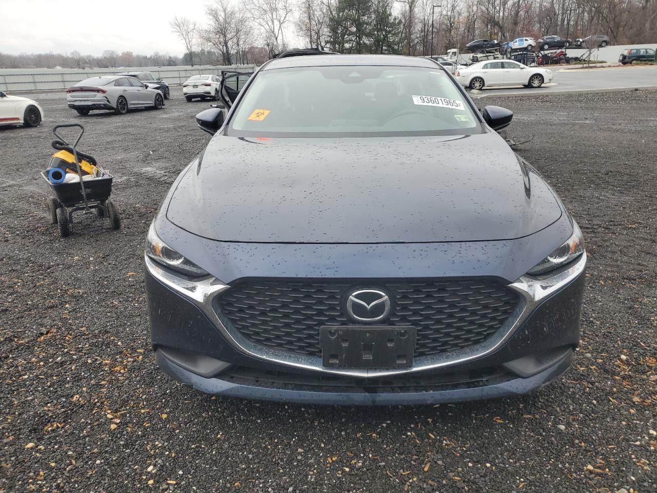2021 MAZDA 3