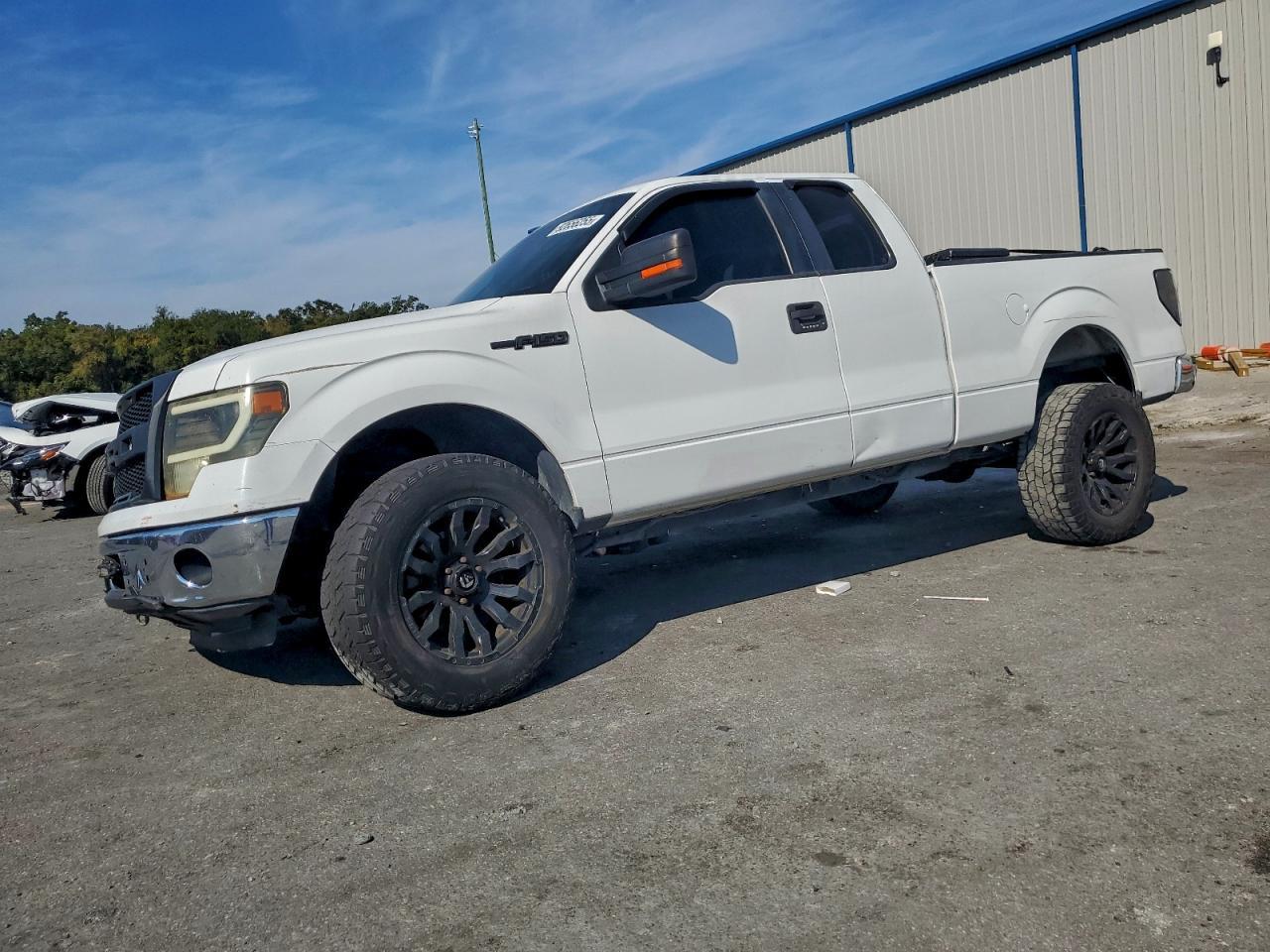 2014 FORD F-150