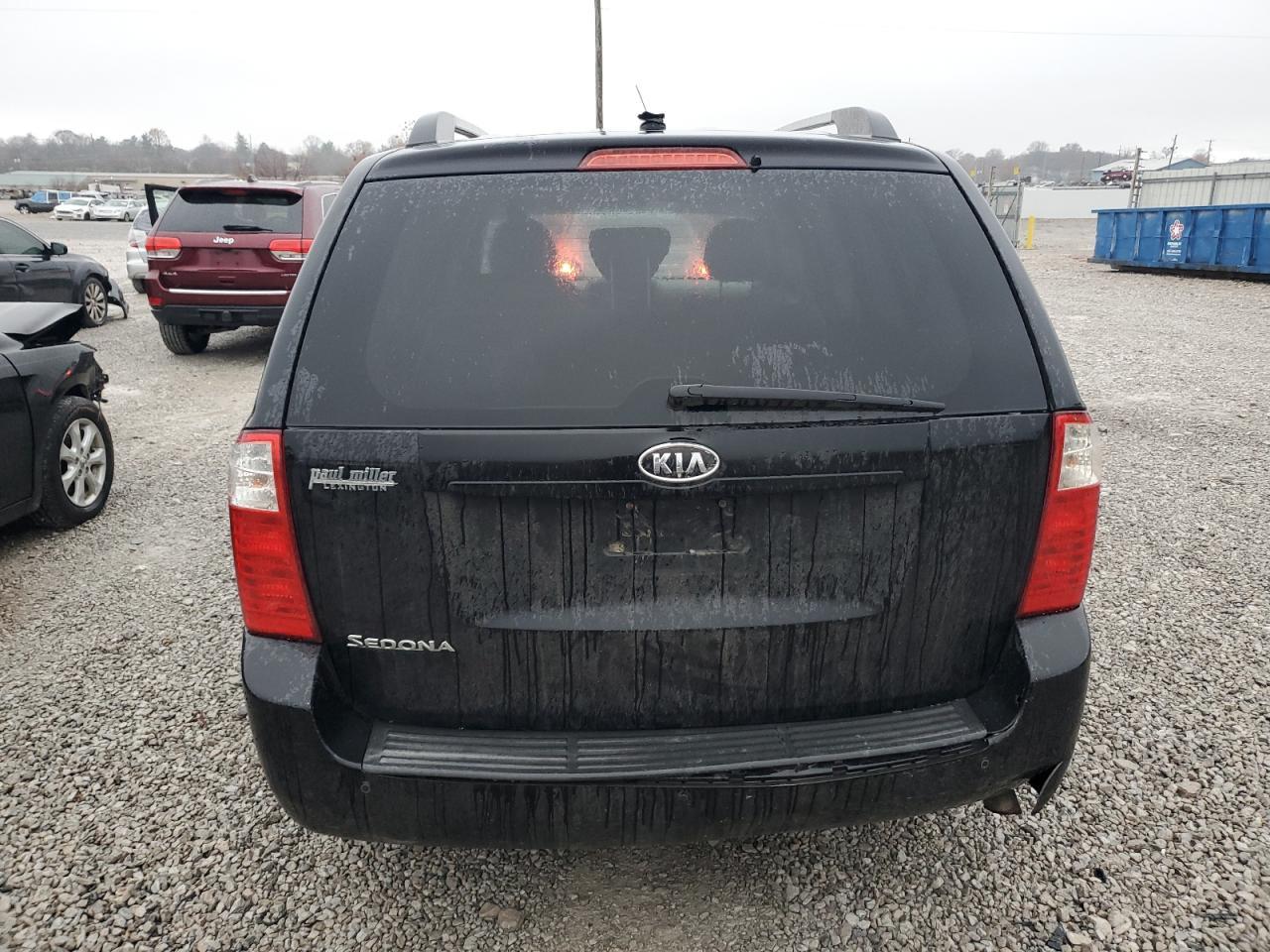 2010 KIA SEDONA