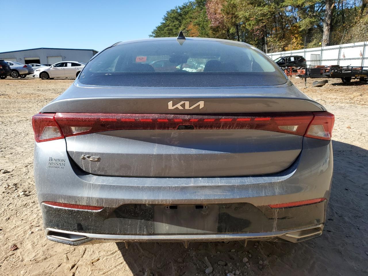 2022 KIA K5