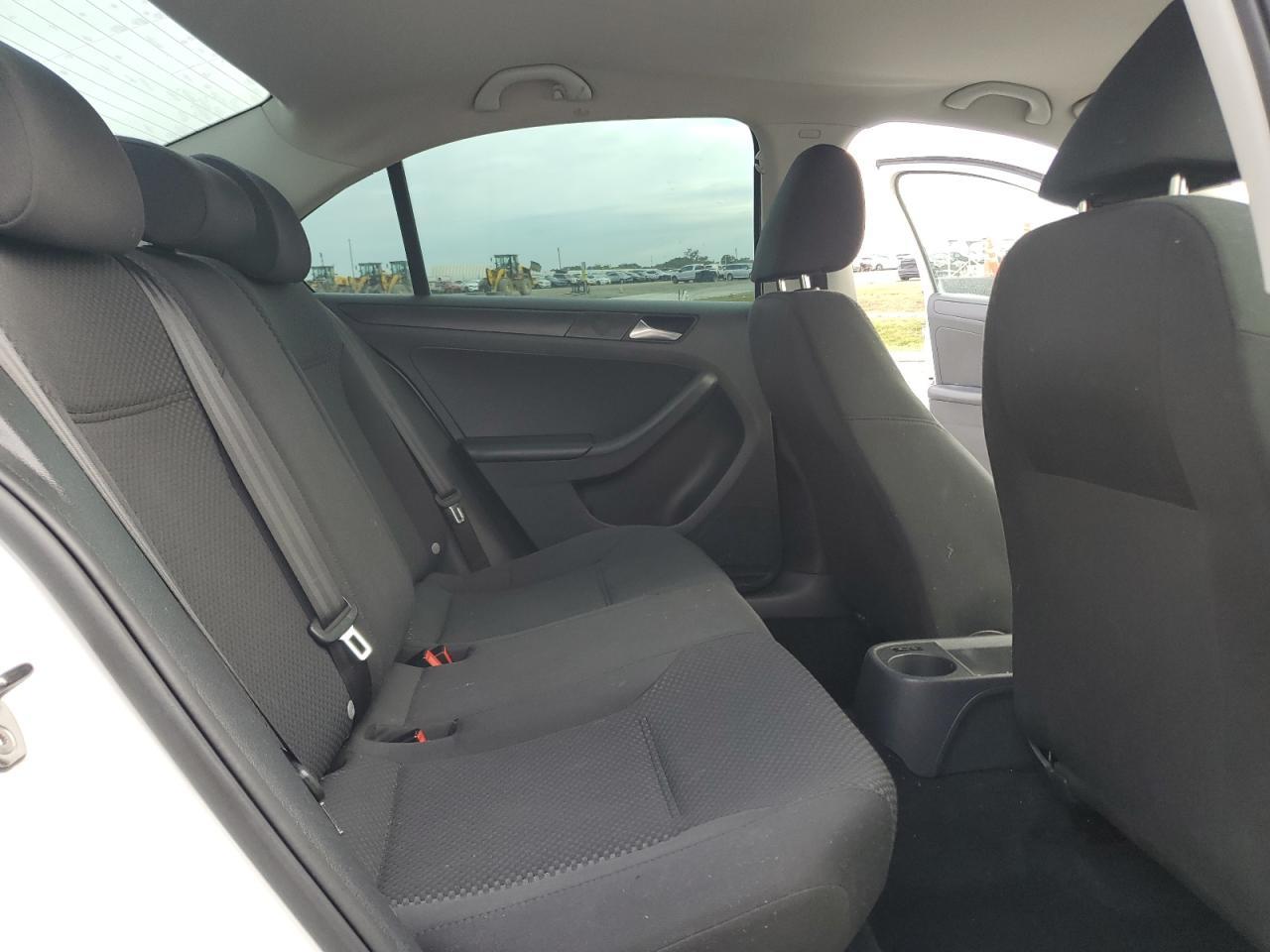 2013 VOLKSWAGEN JETTA