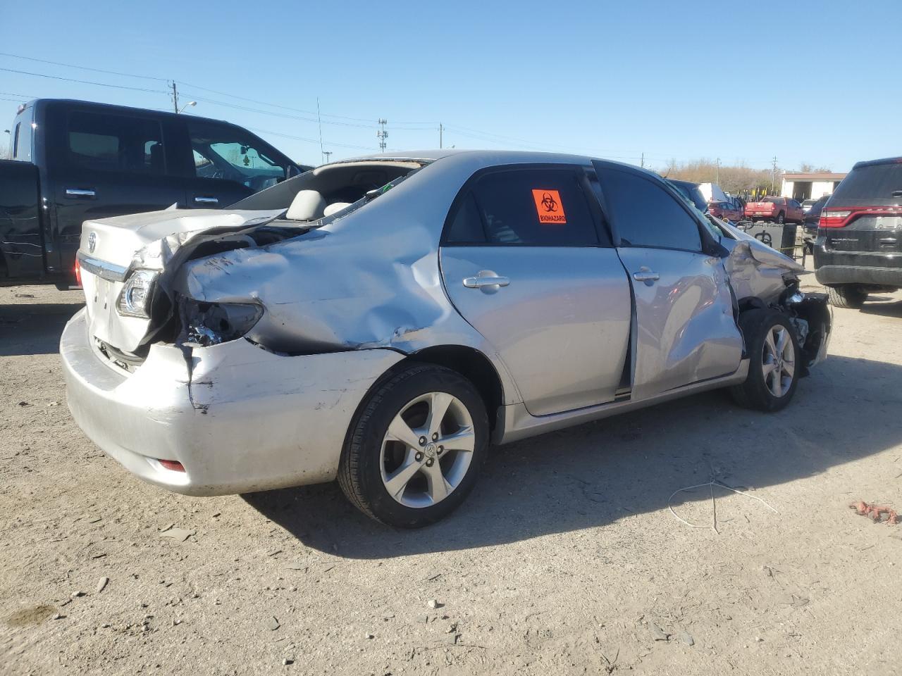 2011 TOYOTA COROLLA