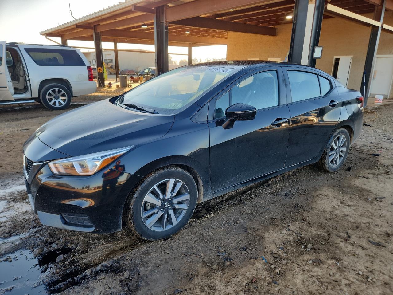 2021 NISSAN VERSA