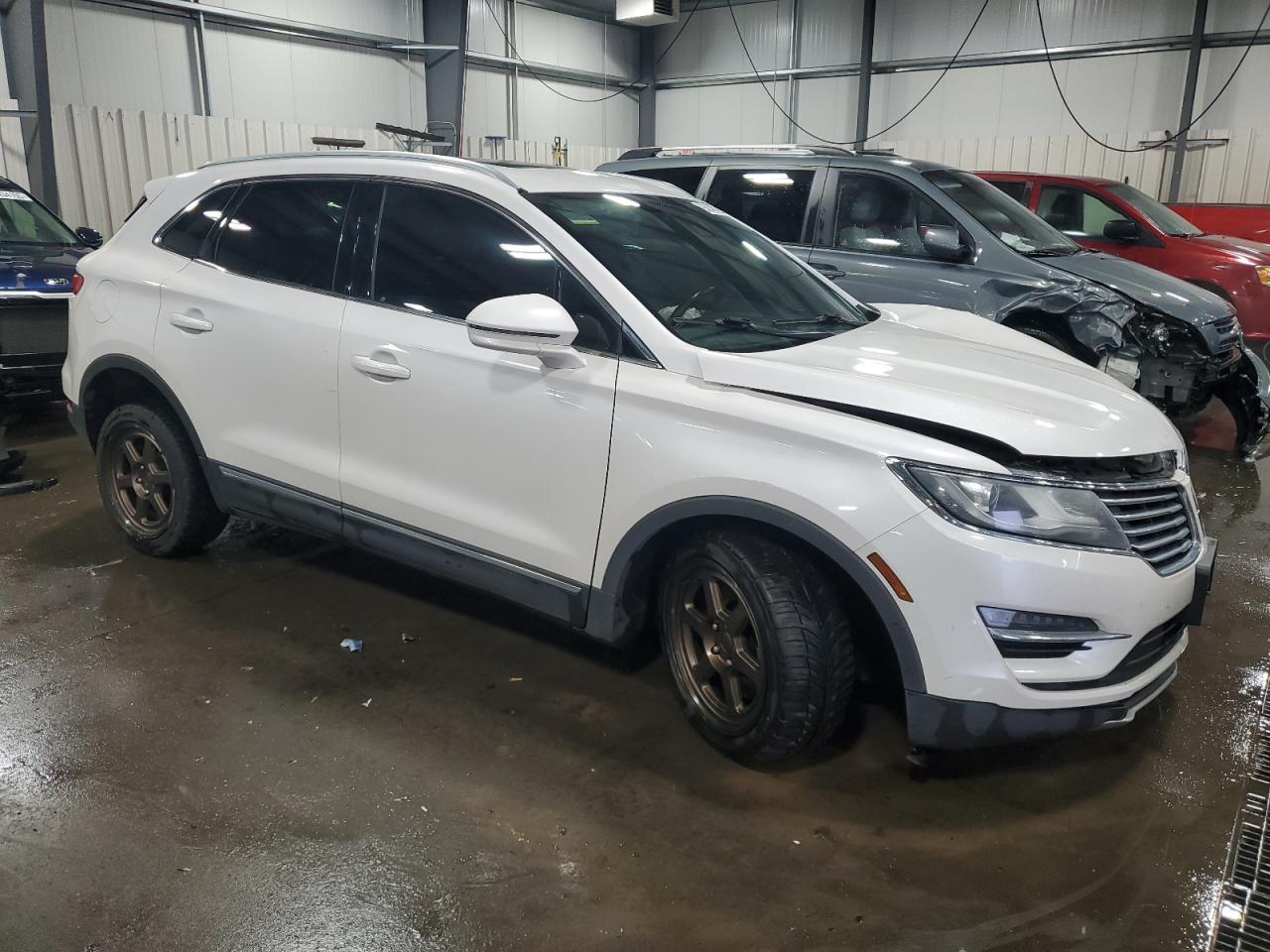 2016 LINCOLN MKC