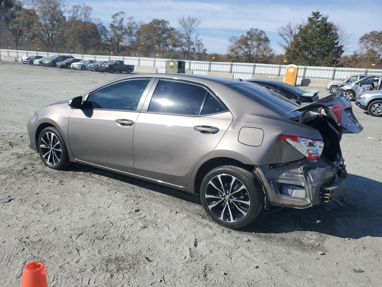 2017 TOYOTA COROLLA