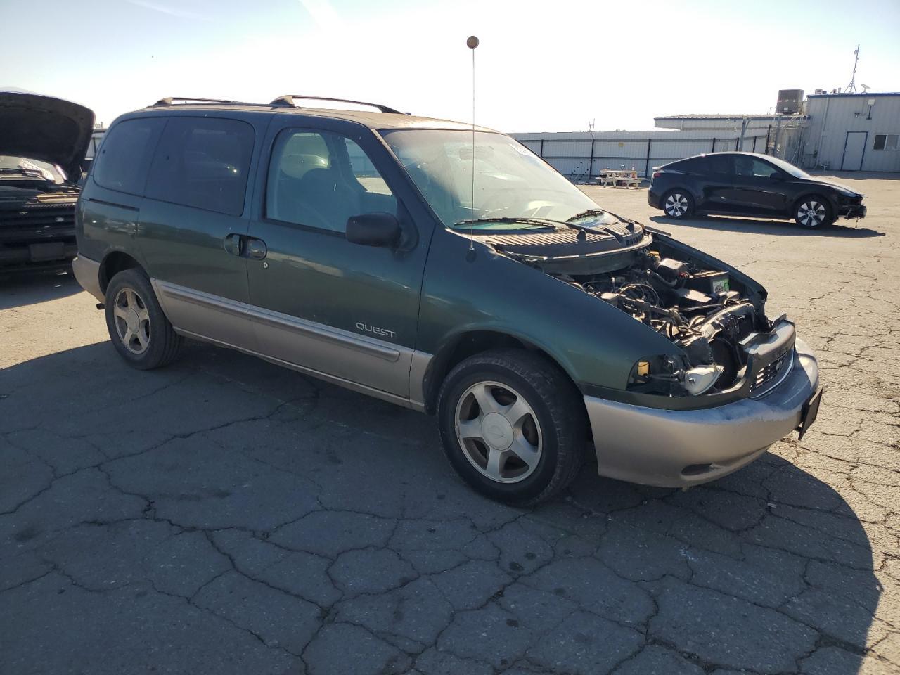 2000 NISSAN Quest